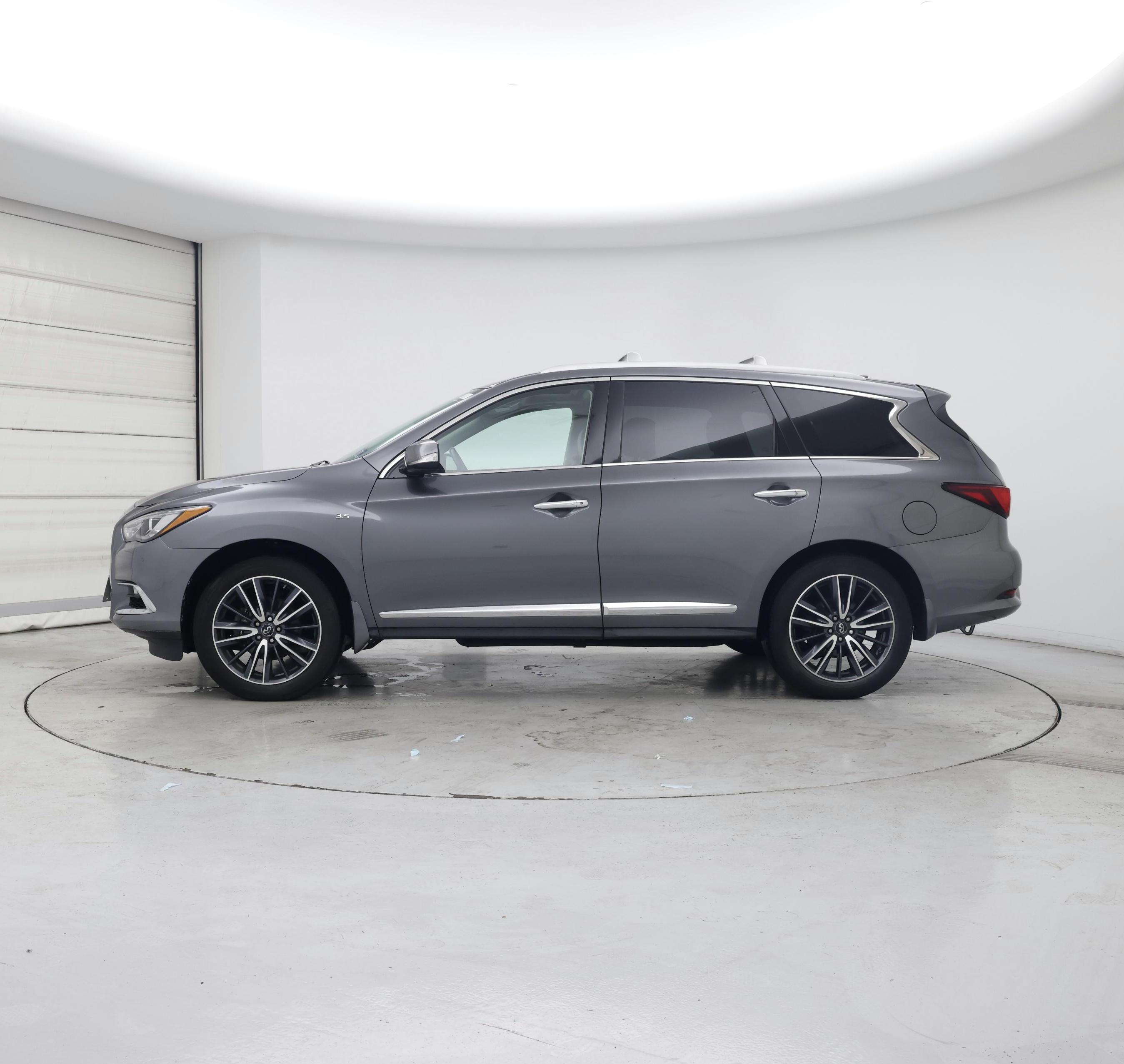 Thumbnail: 2017 INFINITI QX60 - 3