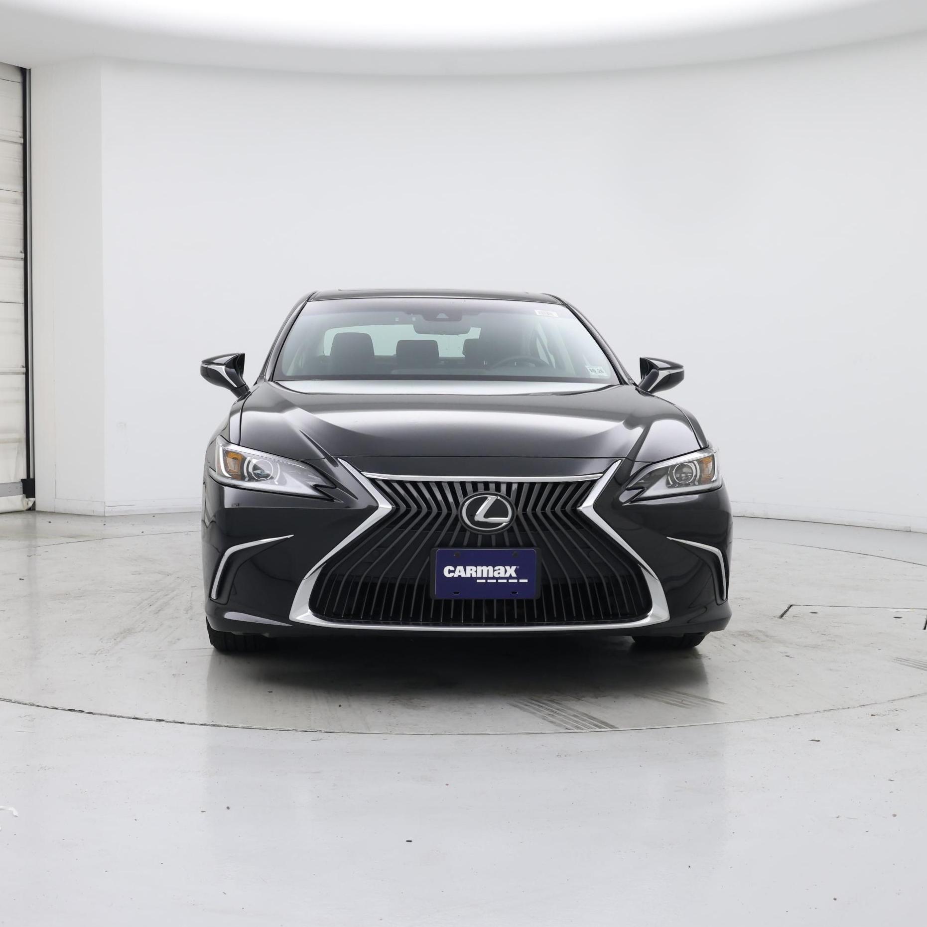 Thumbnail: 2021 Lexus ES - 5