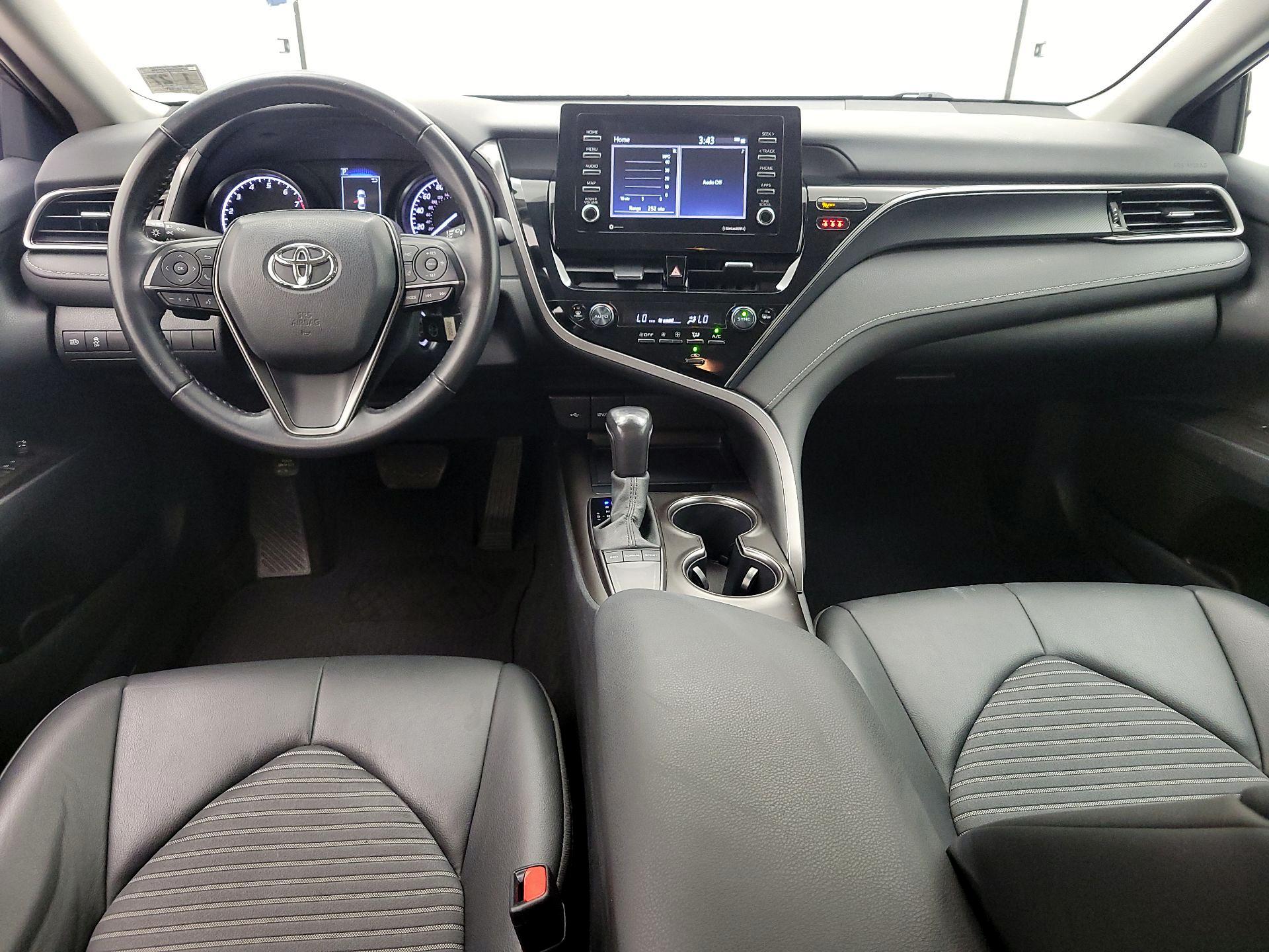 Thumbnail: 2022 Toyota Camry - 9