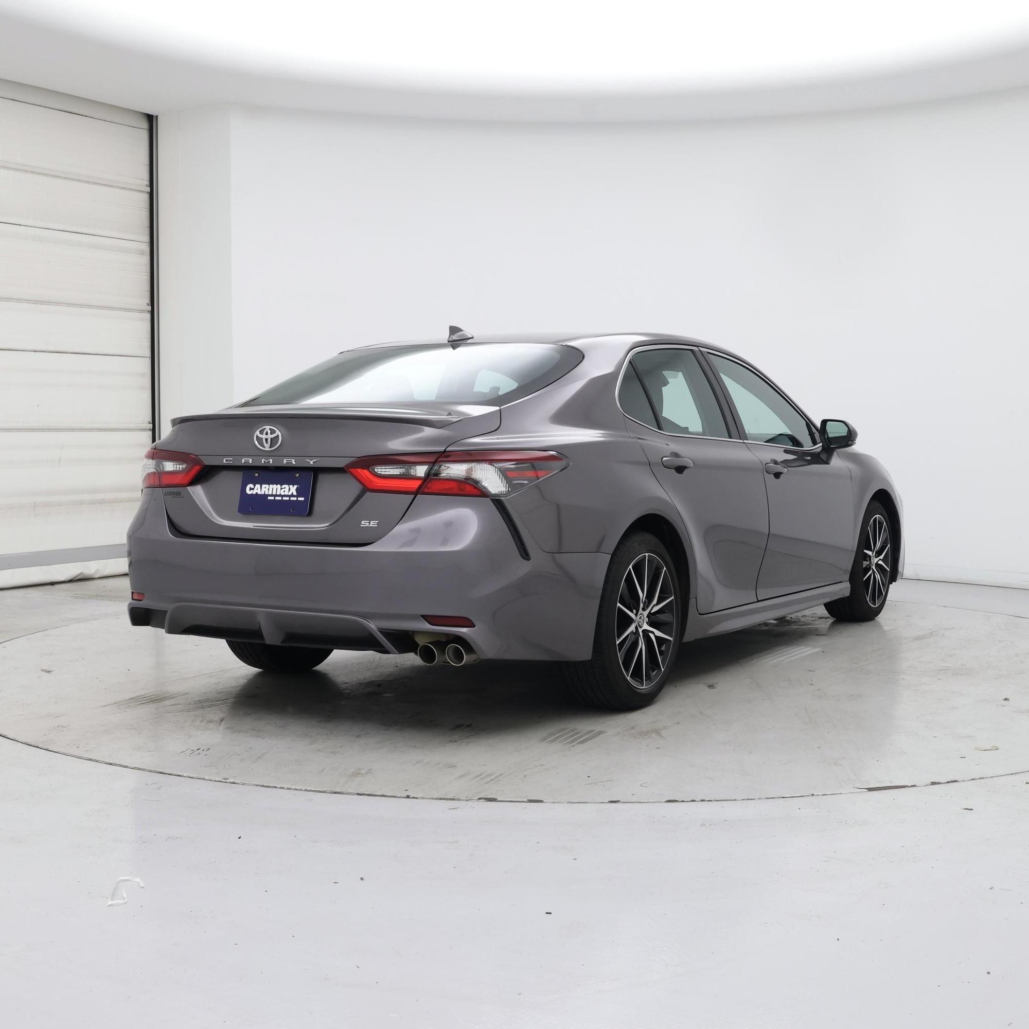 Thumbnail: 2022 Toyota Camry - 8