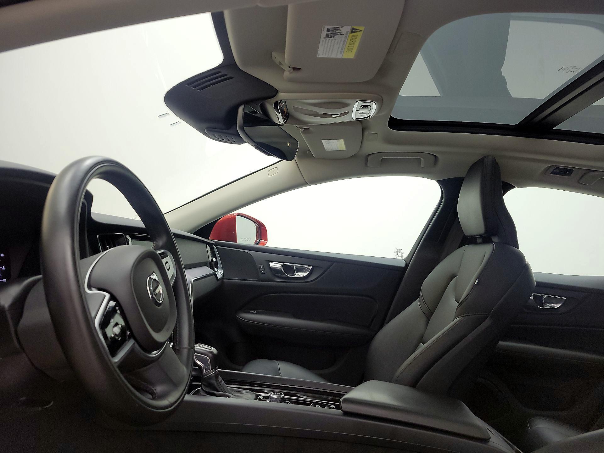 Thumbnail: 2019 Volvo S60 - 20