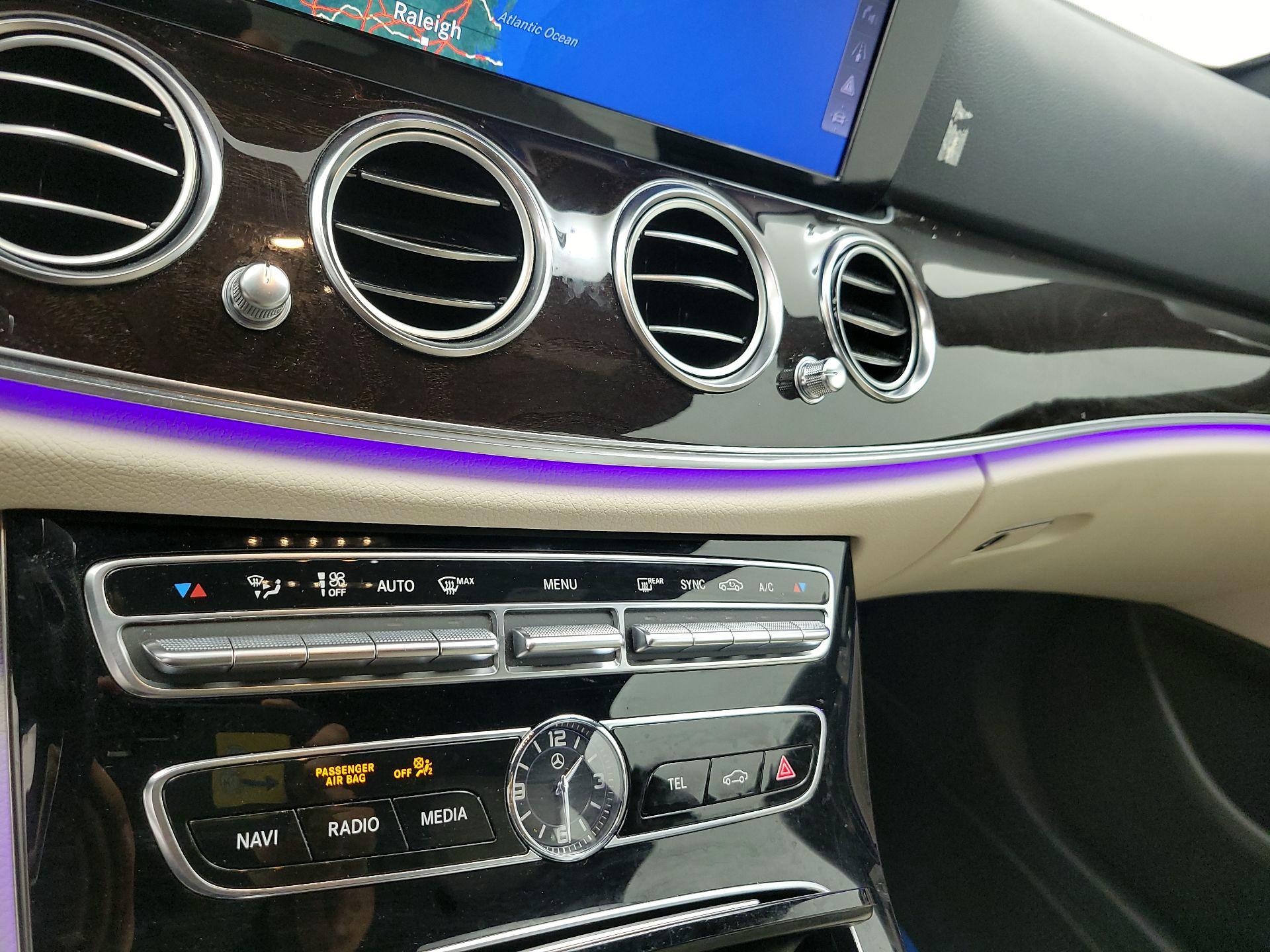 Thumbnail: 2017 Mercedes-Benz E-Class - 17