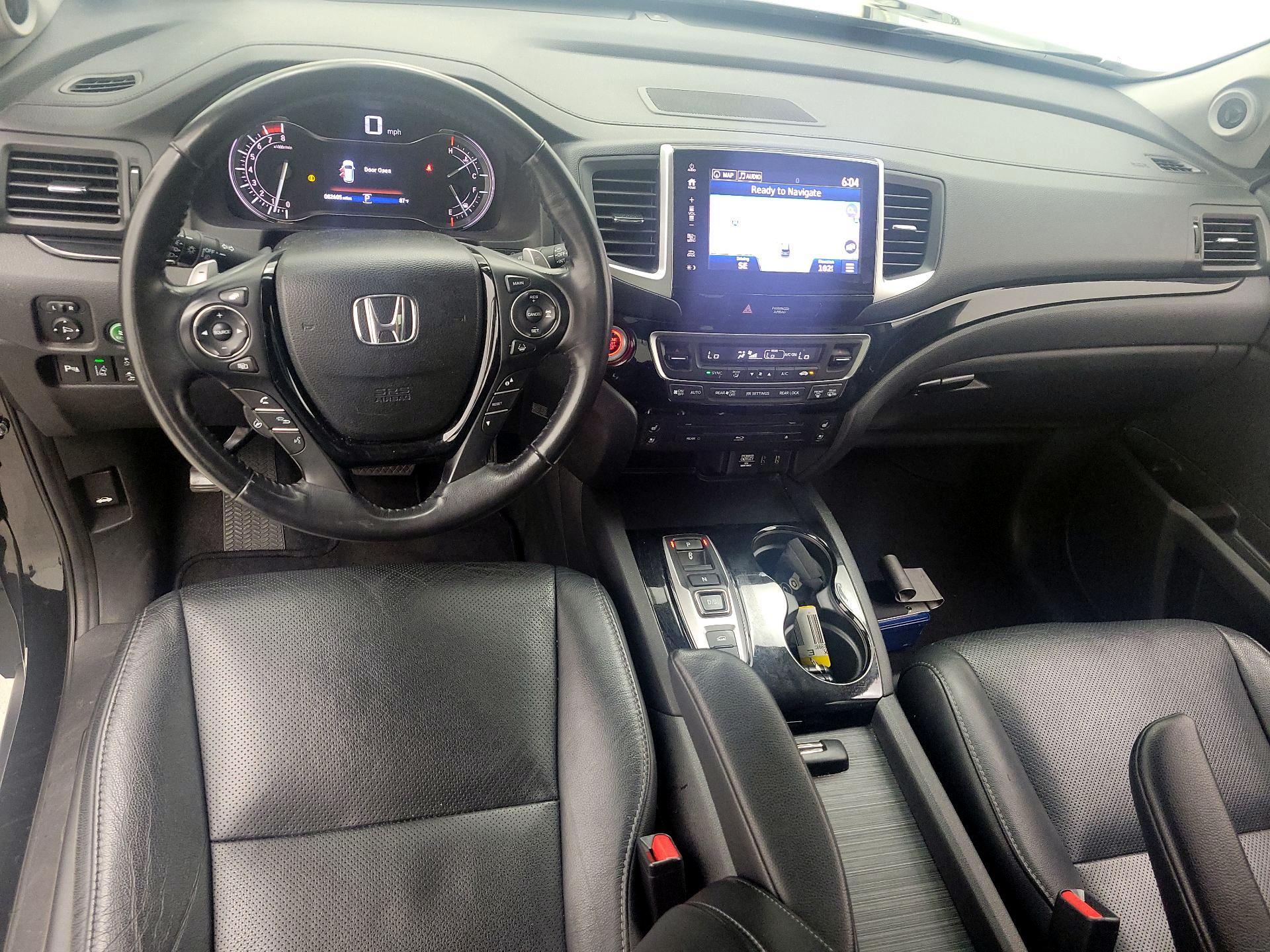 Thumbnail: 2018 Honda Pilot - 9