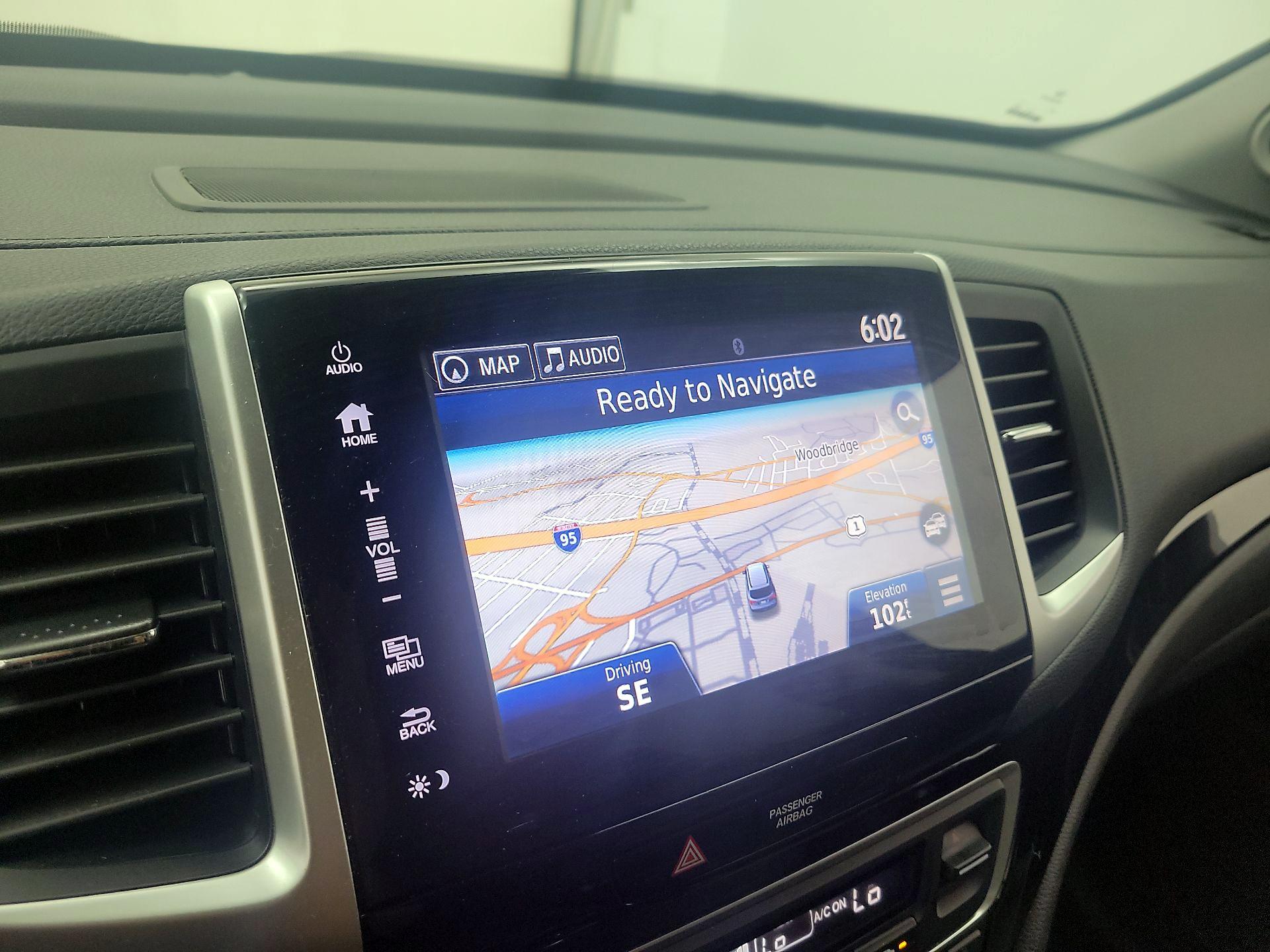 Thumbnail: 2018 Honda Pilot - 14