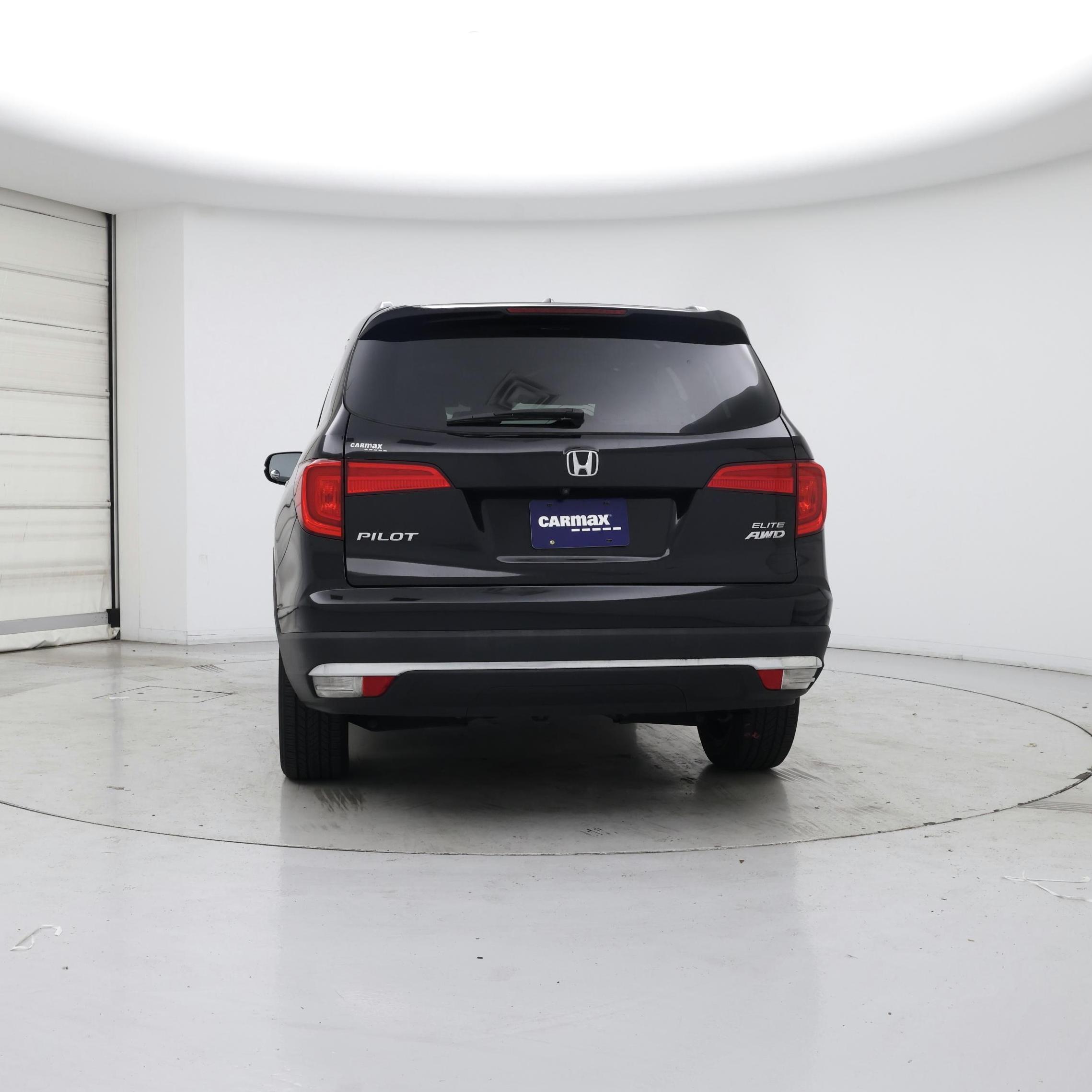Thumbnail: 2018 Honda Pilot - 6