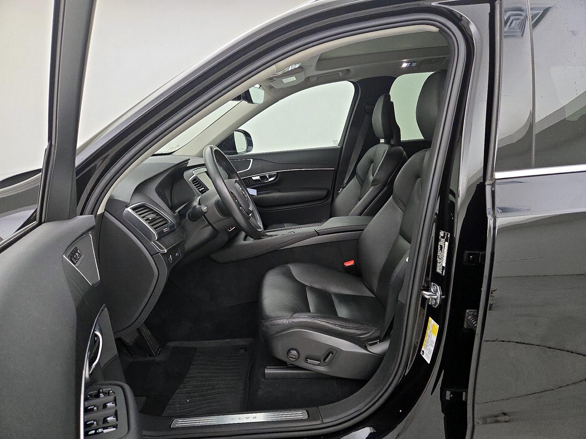 Thumbnail: 2020 Volvo XC90 - 11