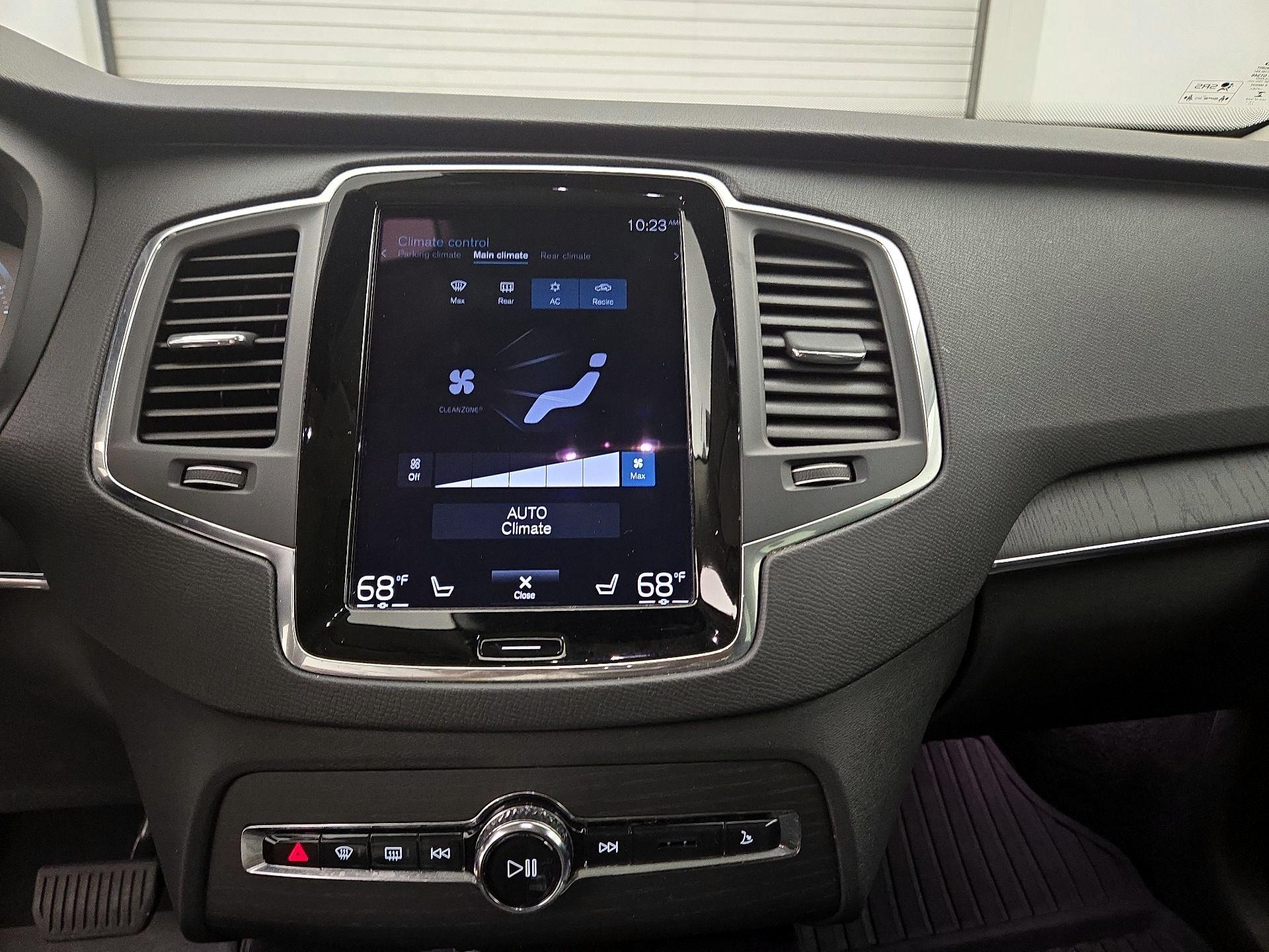 Thumbnail: 2020 Volvo XC90 - 15