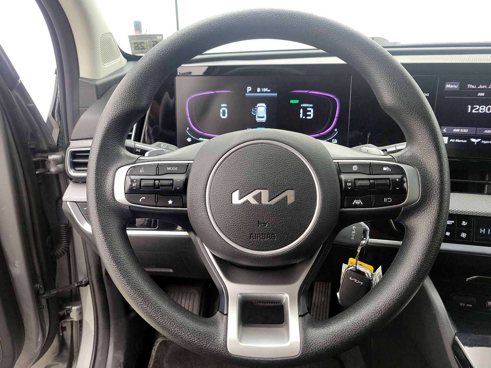 Thumbnail: 2023 Kia Sportage - 10