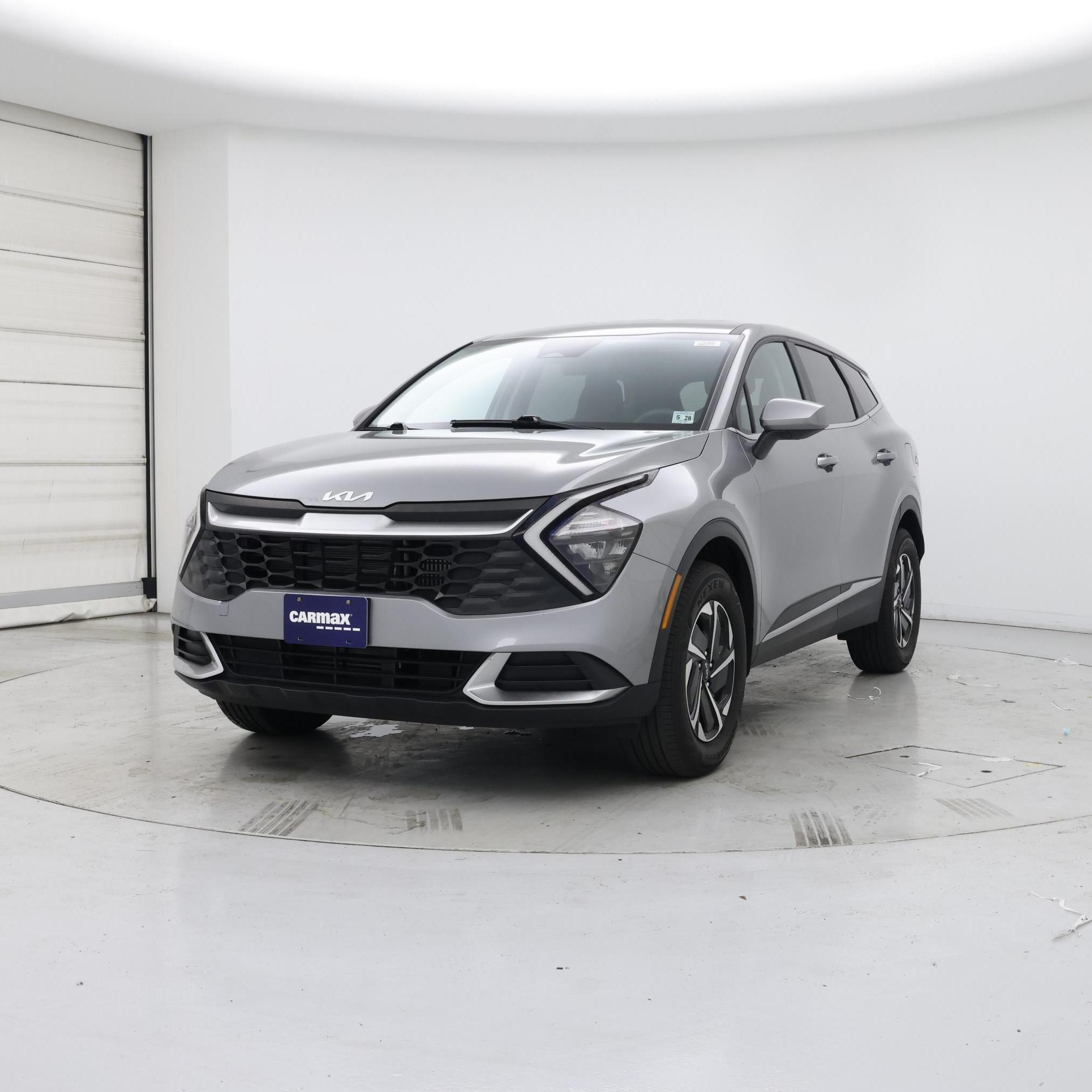 Thumbnail: 2023 Kia Sportage - 4