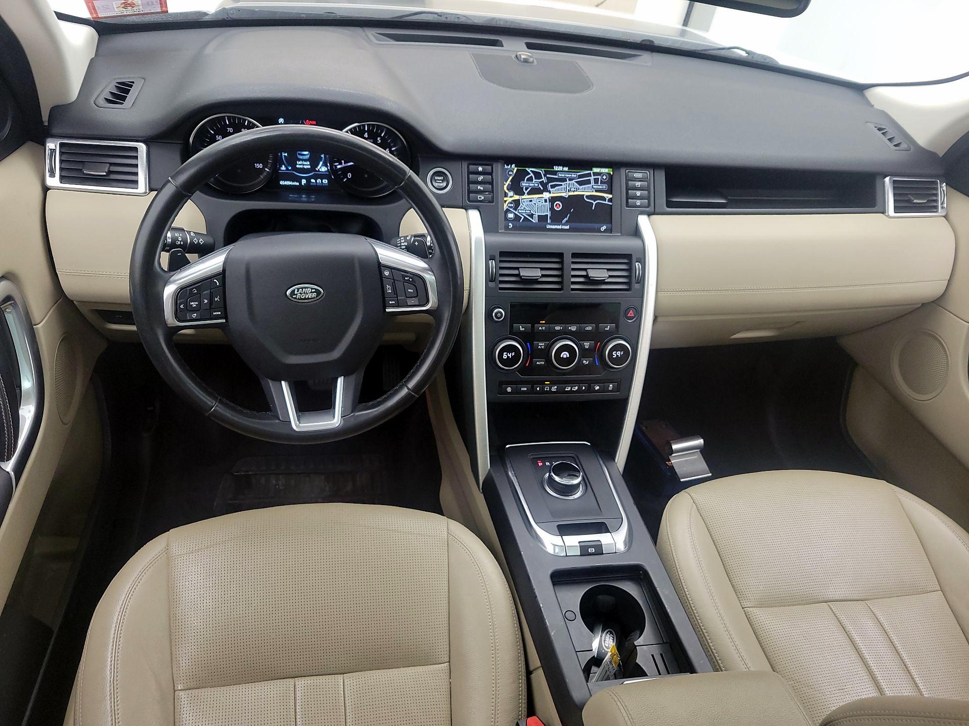 Thumbnail: 2019 Land Rover Discovery Sport - 9