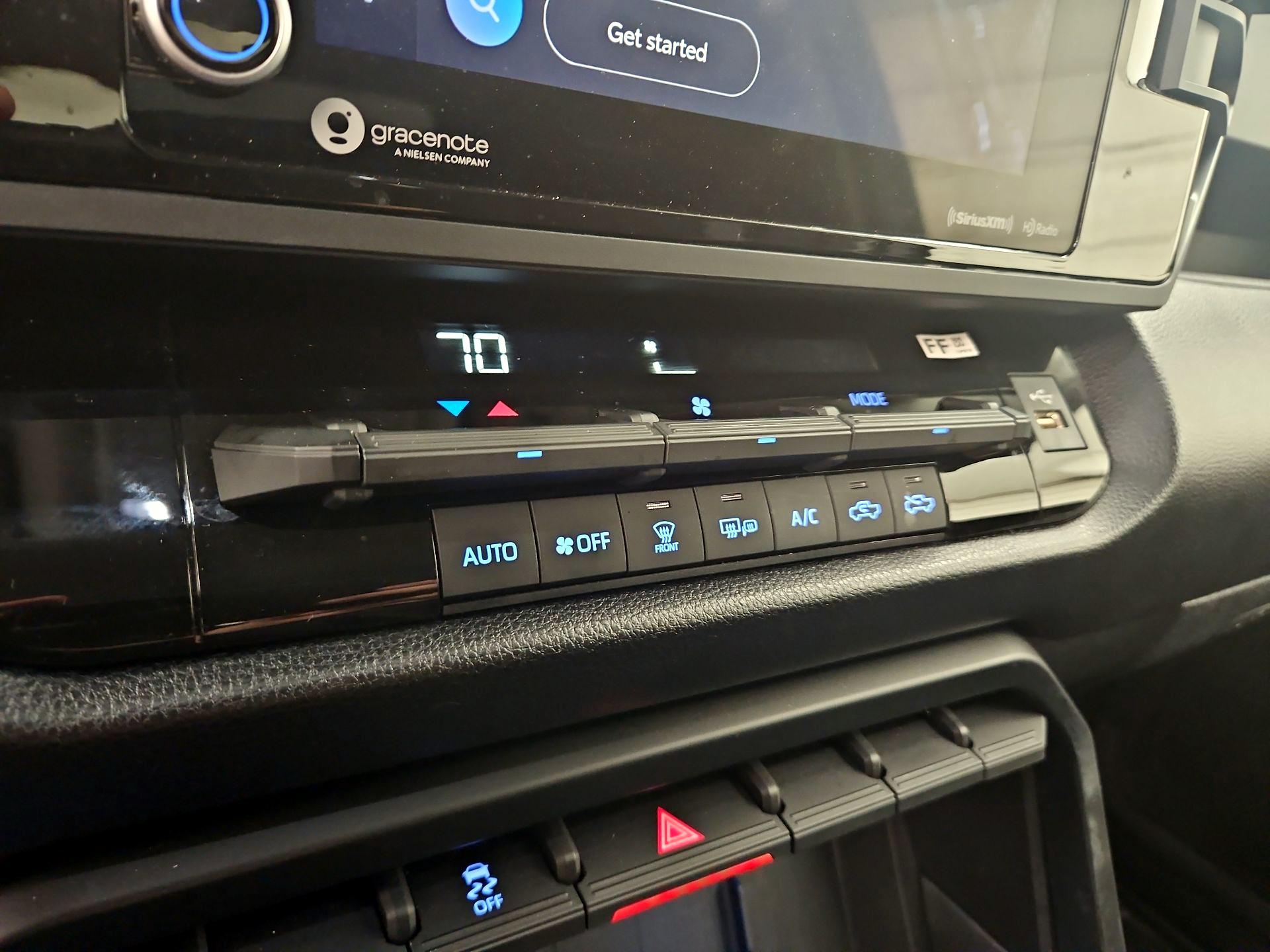 Thumbnail: 2024 Toyota Tundra - 16