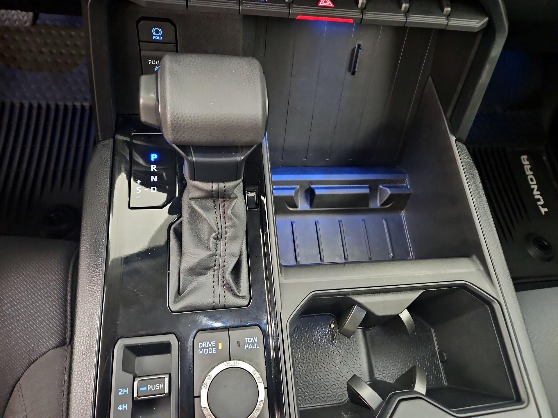 Thumbnail: 2024 Toyota Tundra - 17