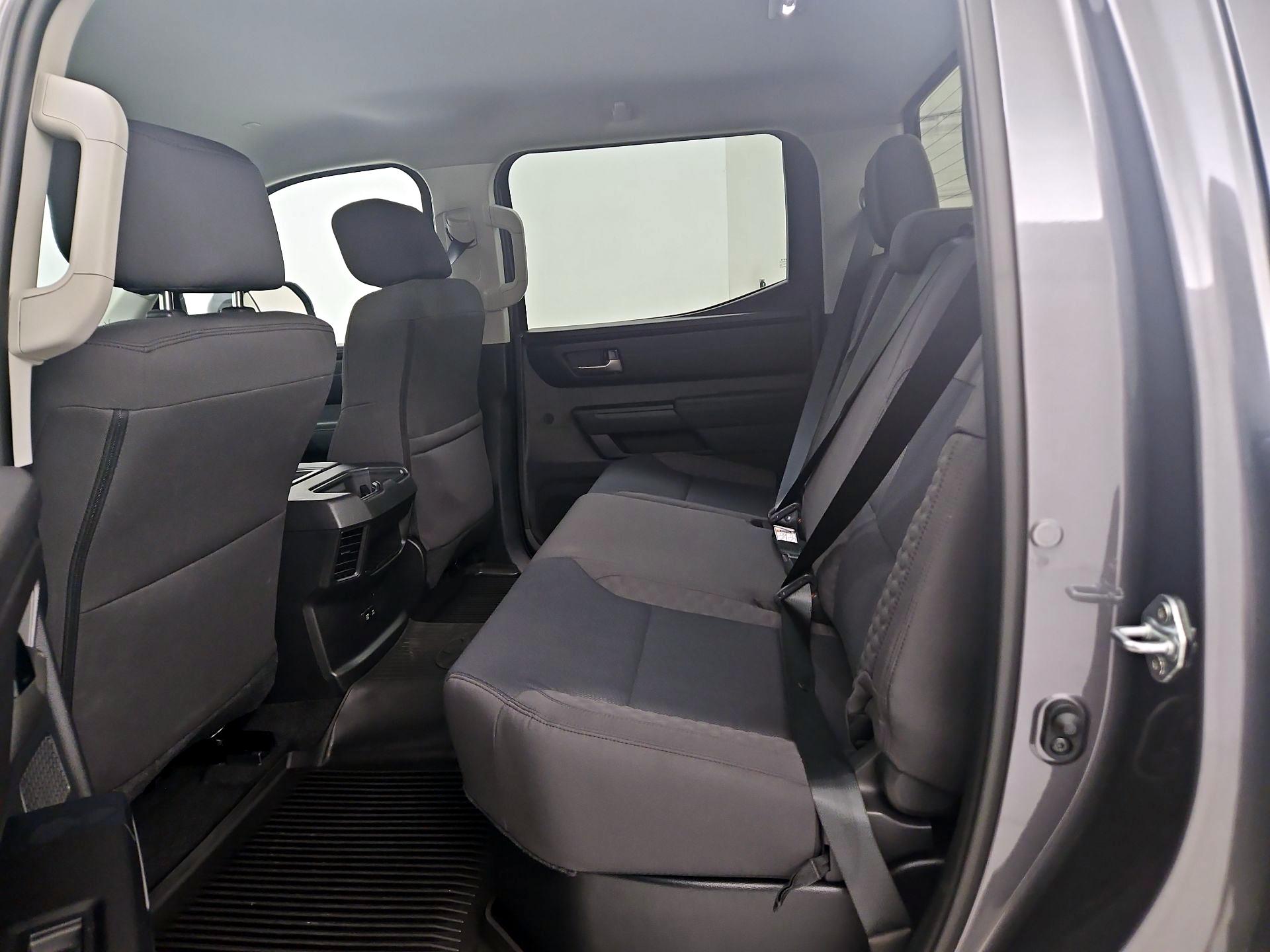 Thumbnail: 2024 Toyota Tundra - 19