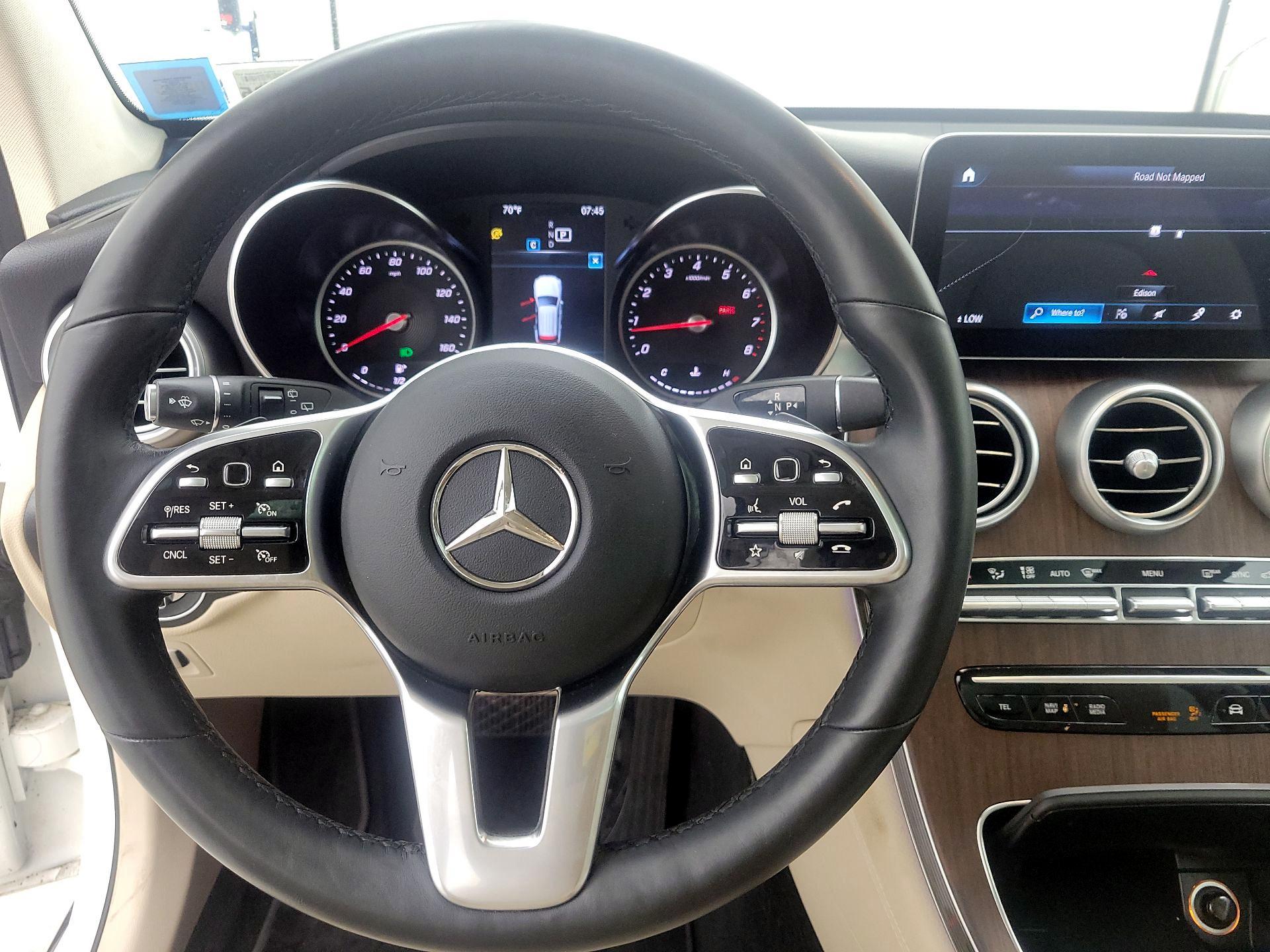 Thumbnail: 2020 Mercedes-Benz GLC - 10