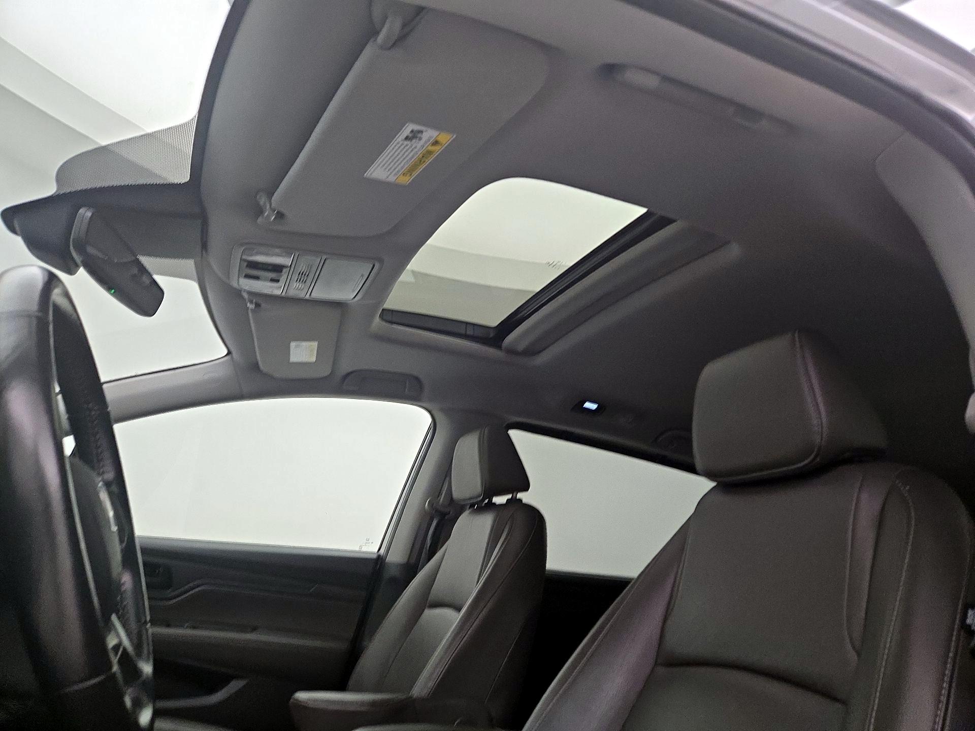 Thumbnail: 2022 Honda Odyssey - 19