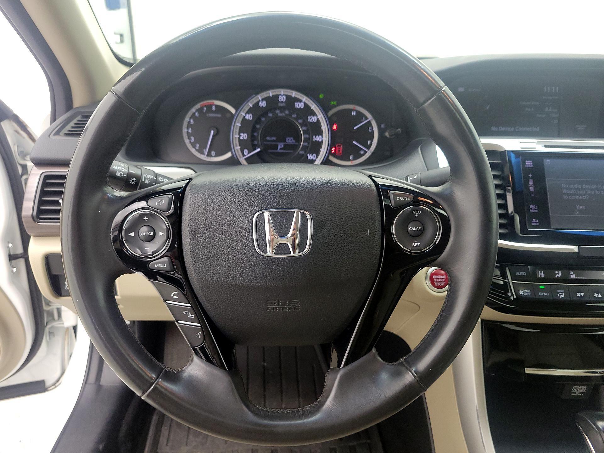 Thumbnail: 2017 Honda Accord - 10