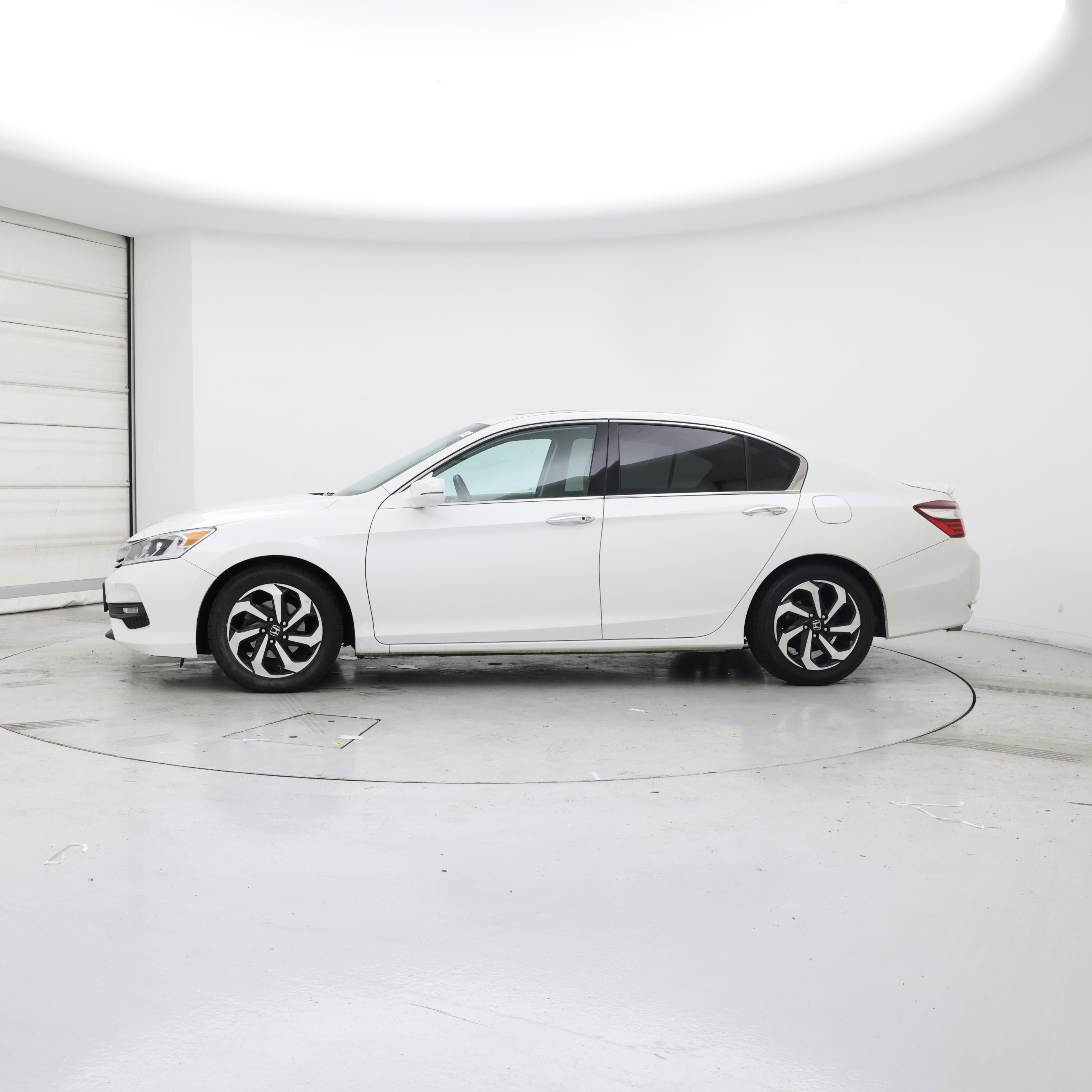Thumbnail: 2017 Honda Accord - 3