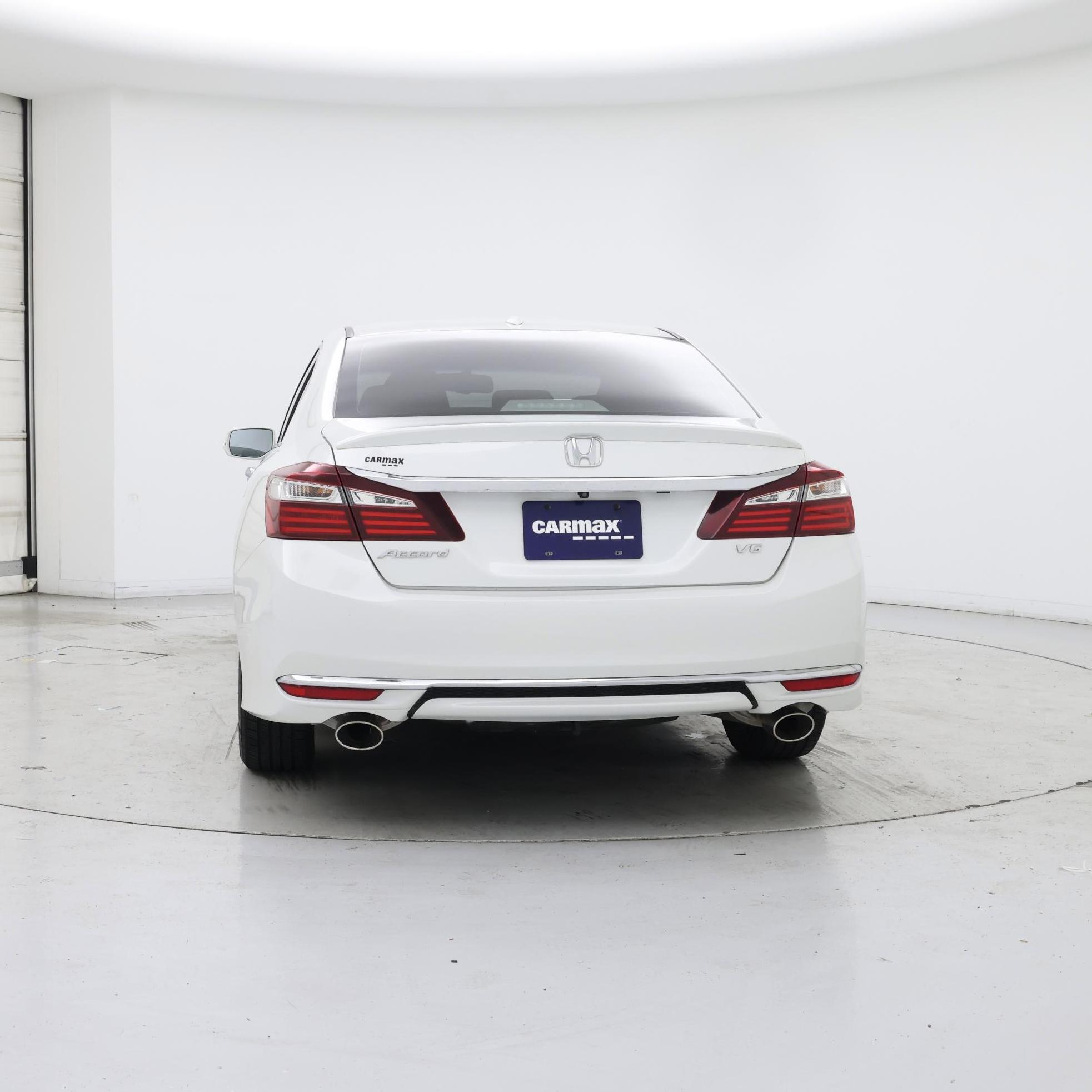 Thumbnail: 2017 Honda Accord - 6
