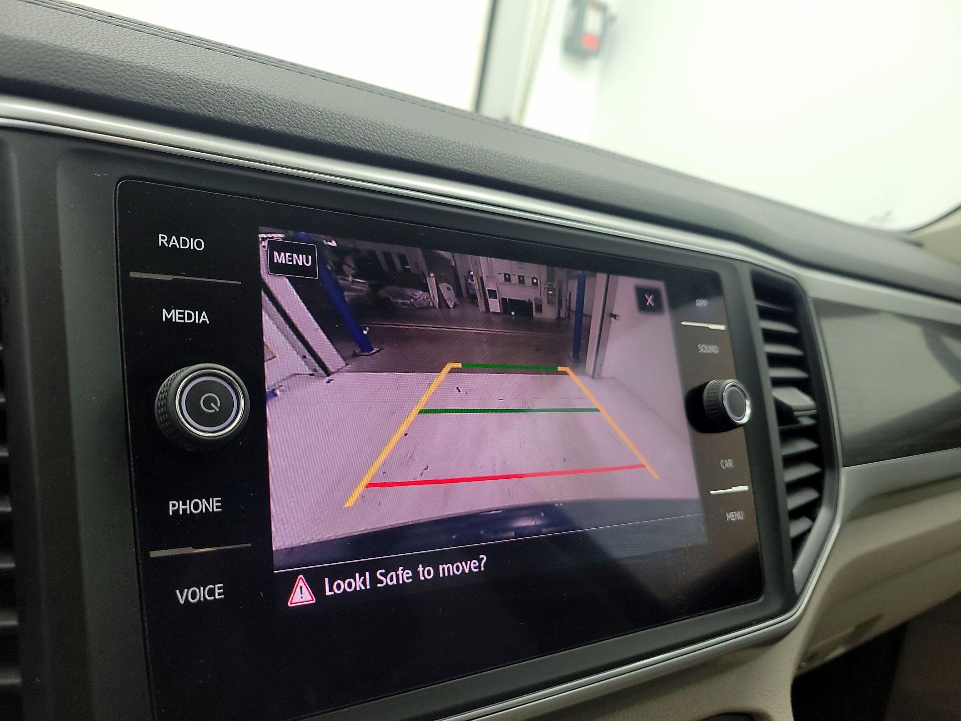 Thumbnail: 2019 Volkswagen Atlas - 14