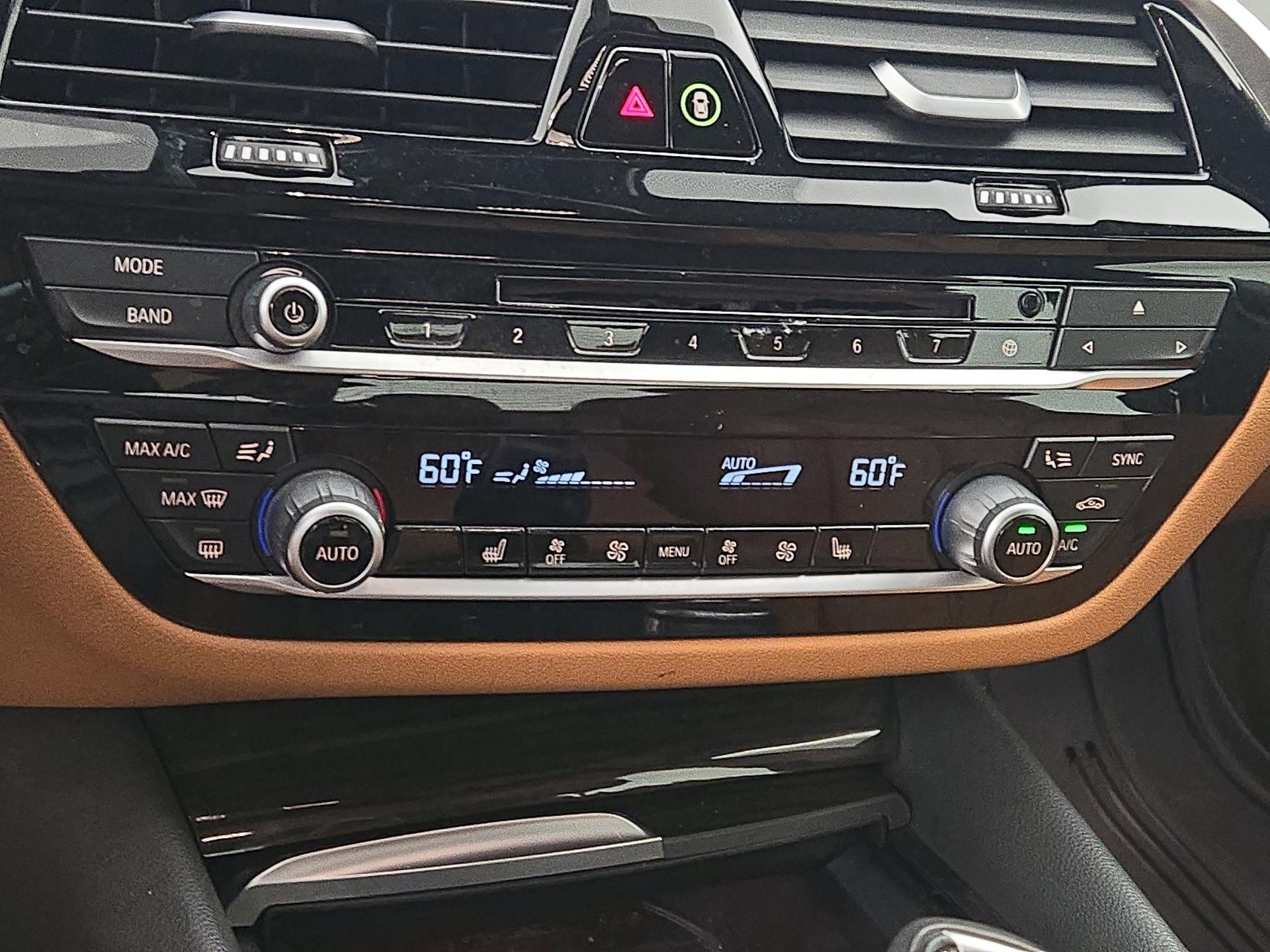 Thumbnail: 2019 BMW 5 Series - 17