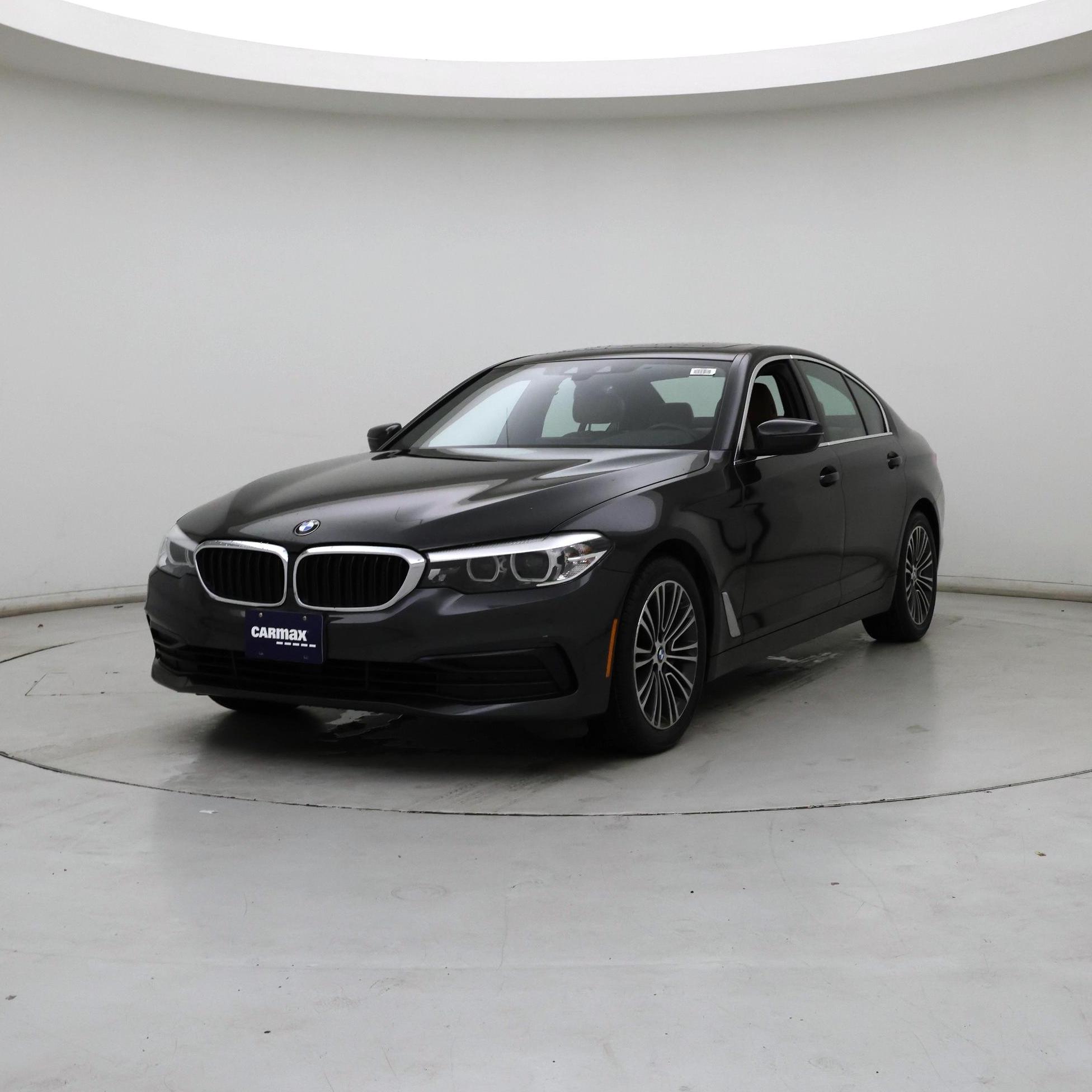 Thumbnail: 2019 BMW 5 Series - 4