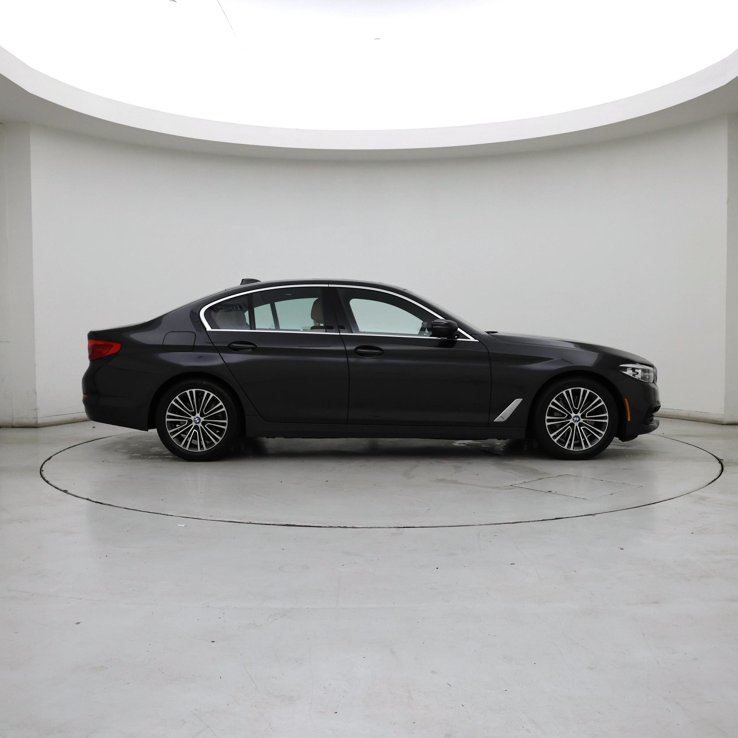 Thumbnail: 2019 BMW 5 Series - 7