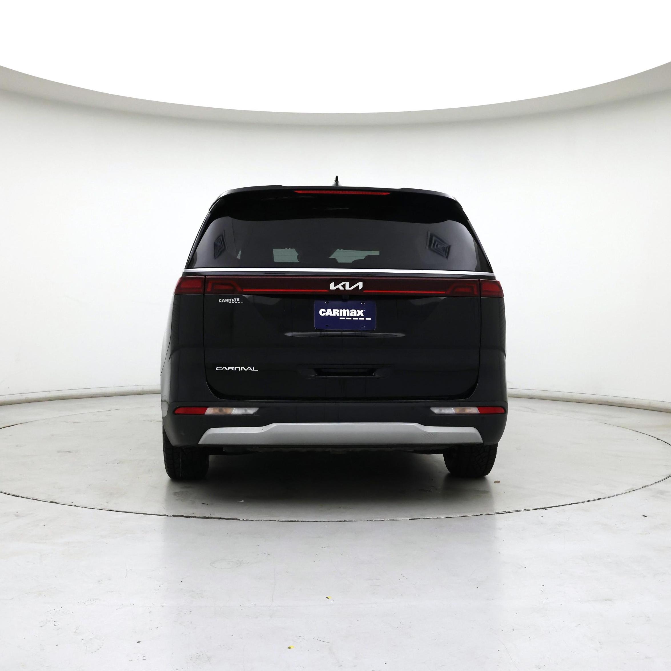 Thumbnail: 2023 Kia Carnival - 6
