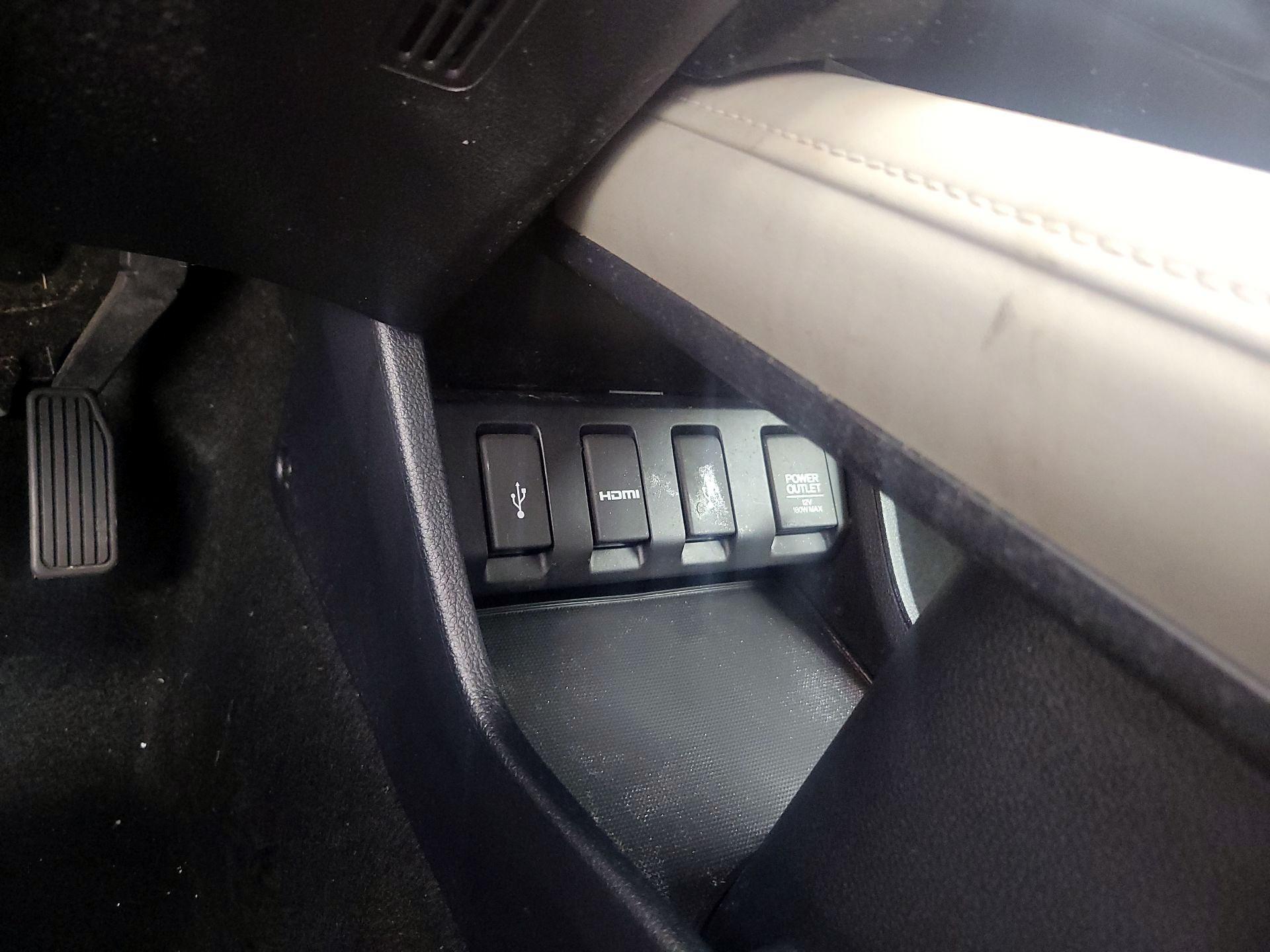 Thumbnail: 2018 Honda HR-V - 18