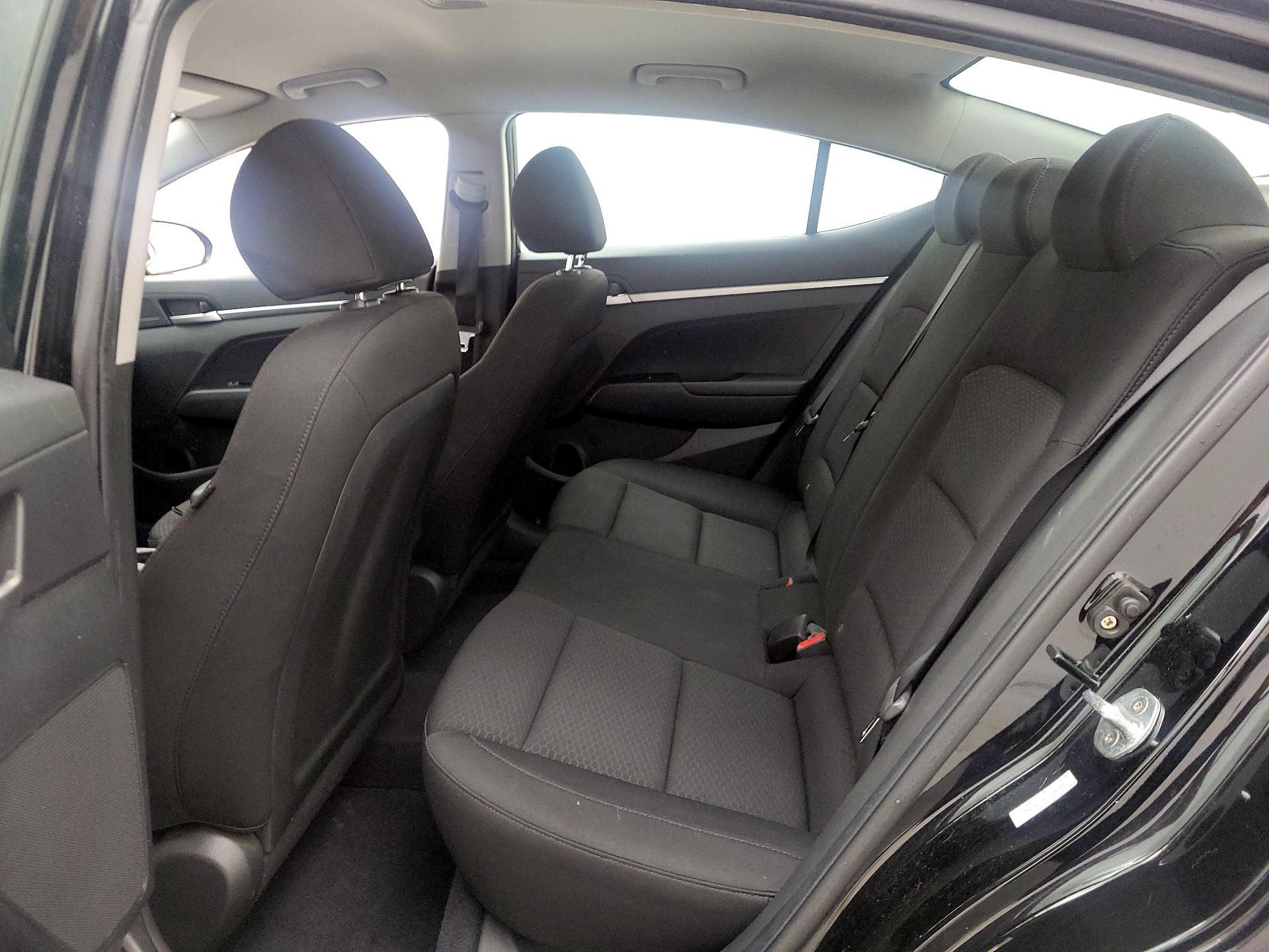 Thumbnail: 2020 Hyundai Elantra - 18