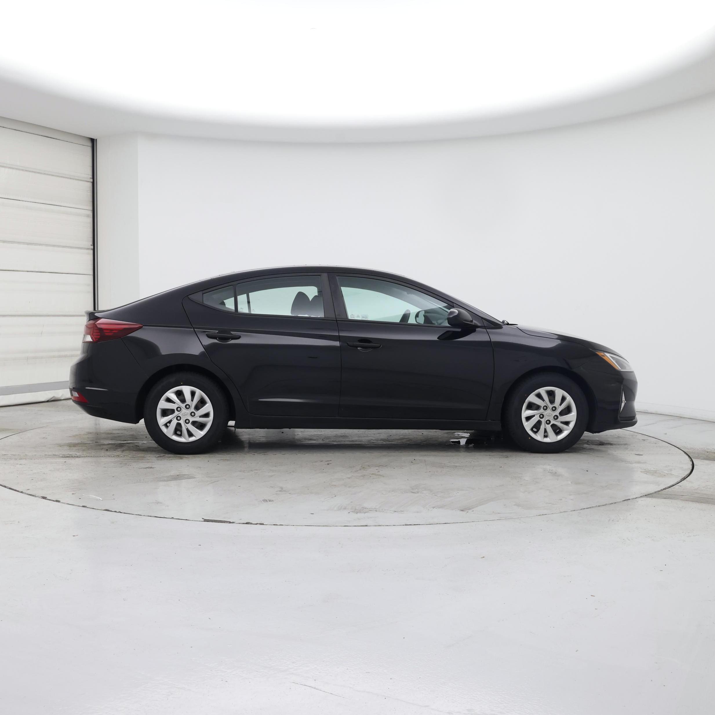Thumbnail: 2020 Hyundai Elantra - 7