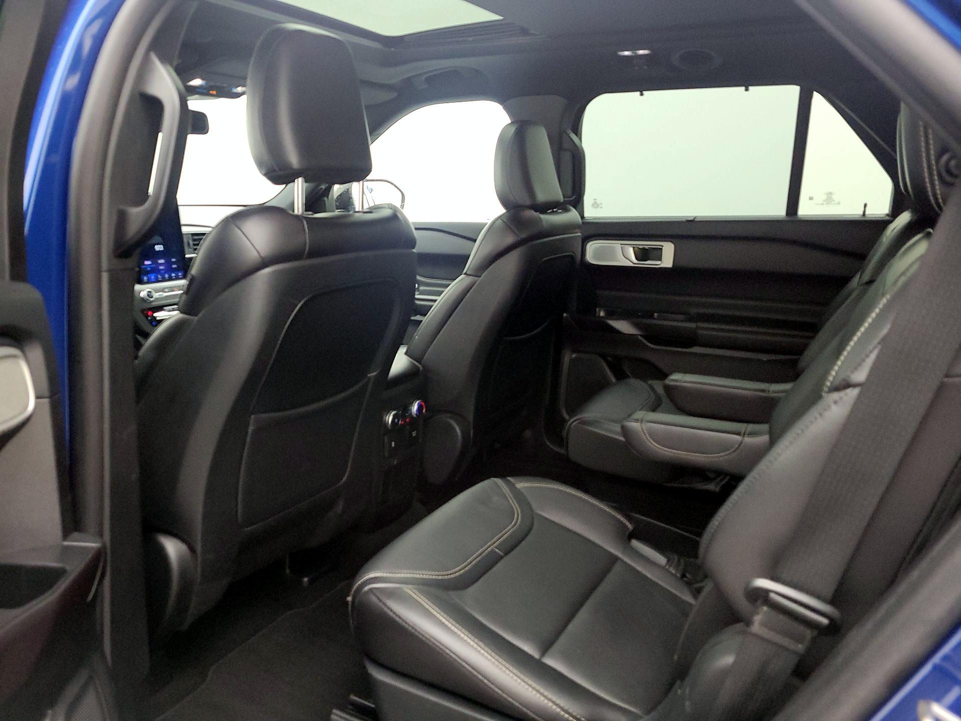 Thumbnail: 2020 Ford Explorer - 20