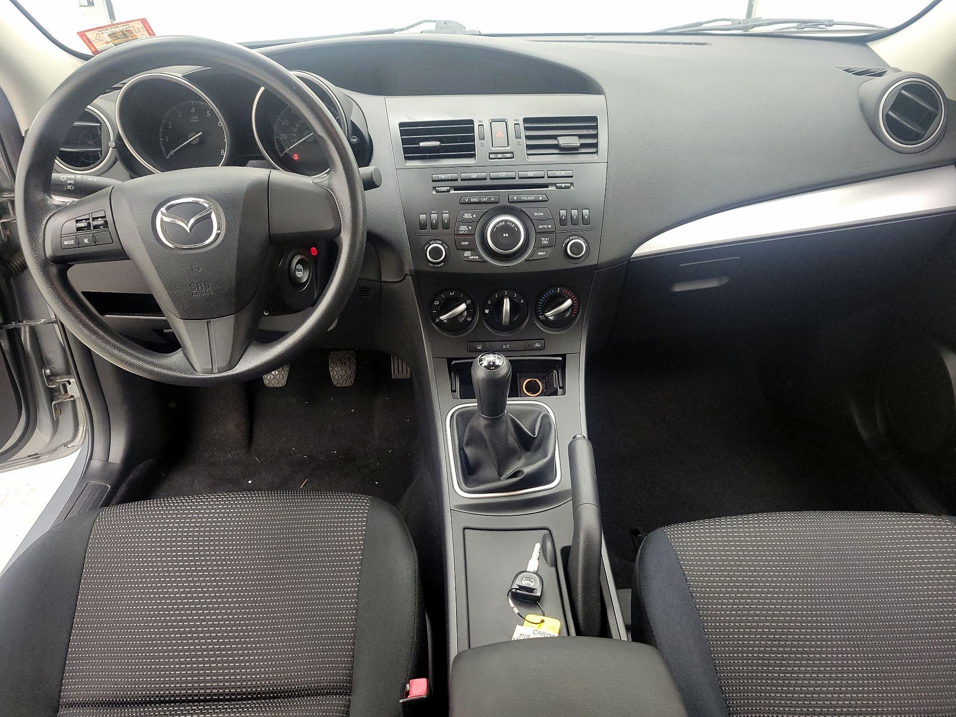 Thumbnail: 2013 Mazda Mazda3 - 9