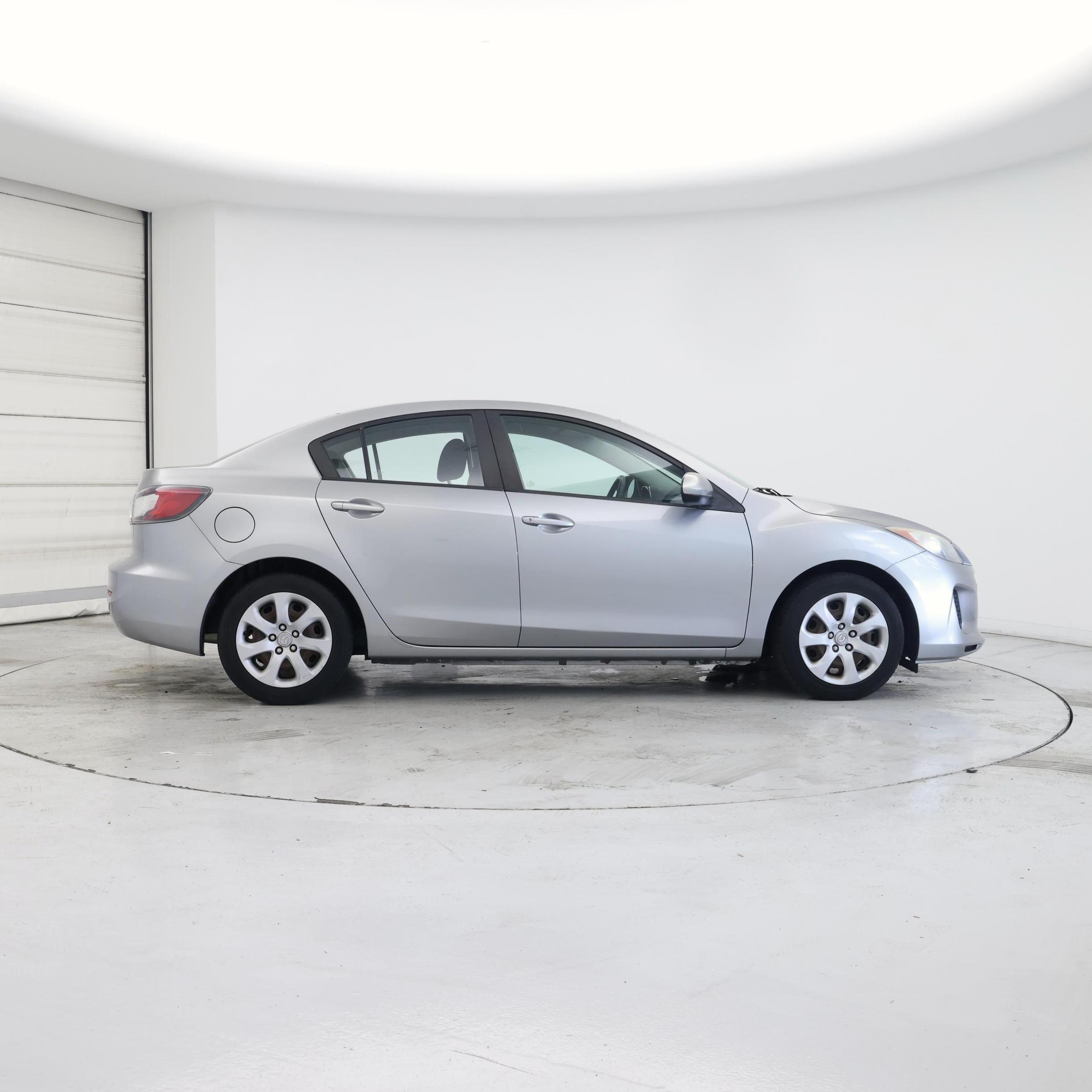 Thumbnail: 2013 Mazda Mazda3 - 7