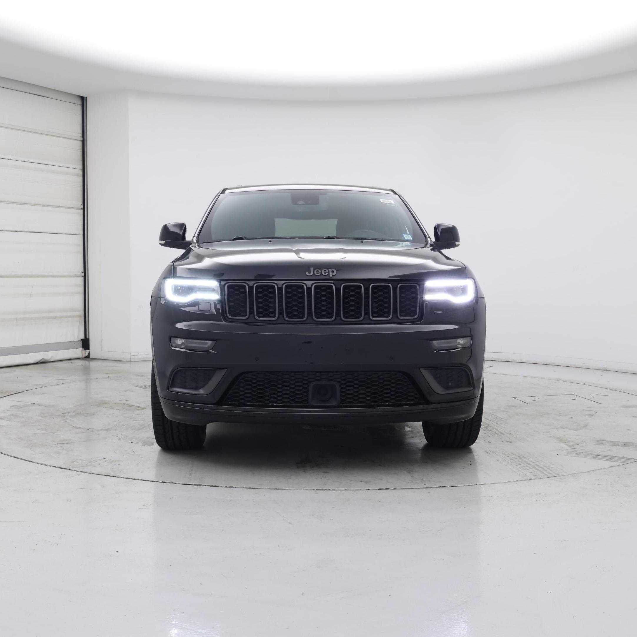 Thumbnail: 2018 Jeep Grand Cherokee - 5