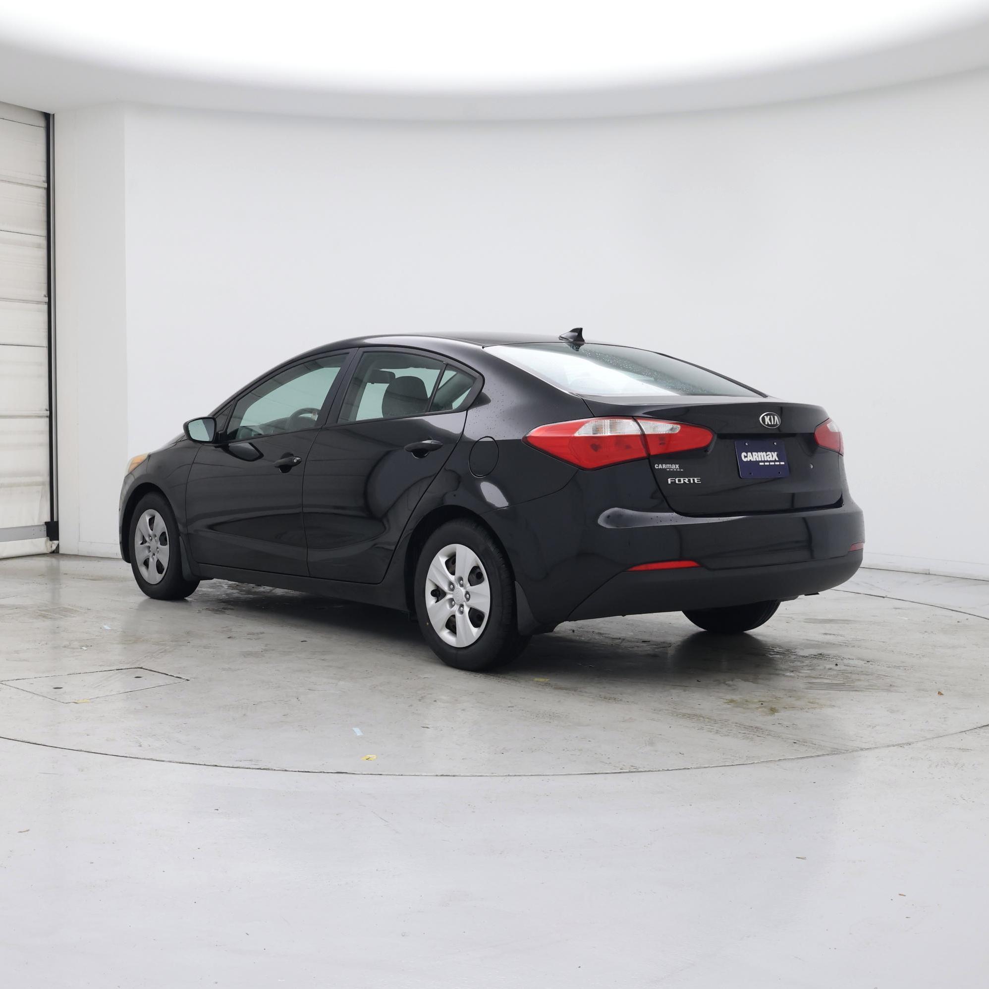 Thumbnail: 2015 Kia Forte - 2