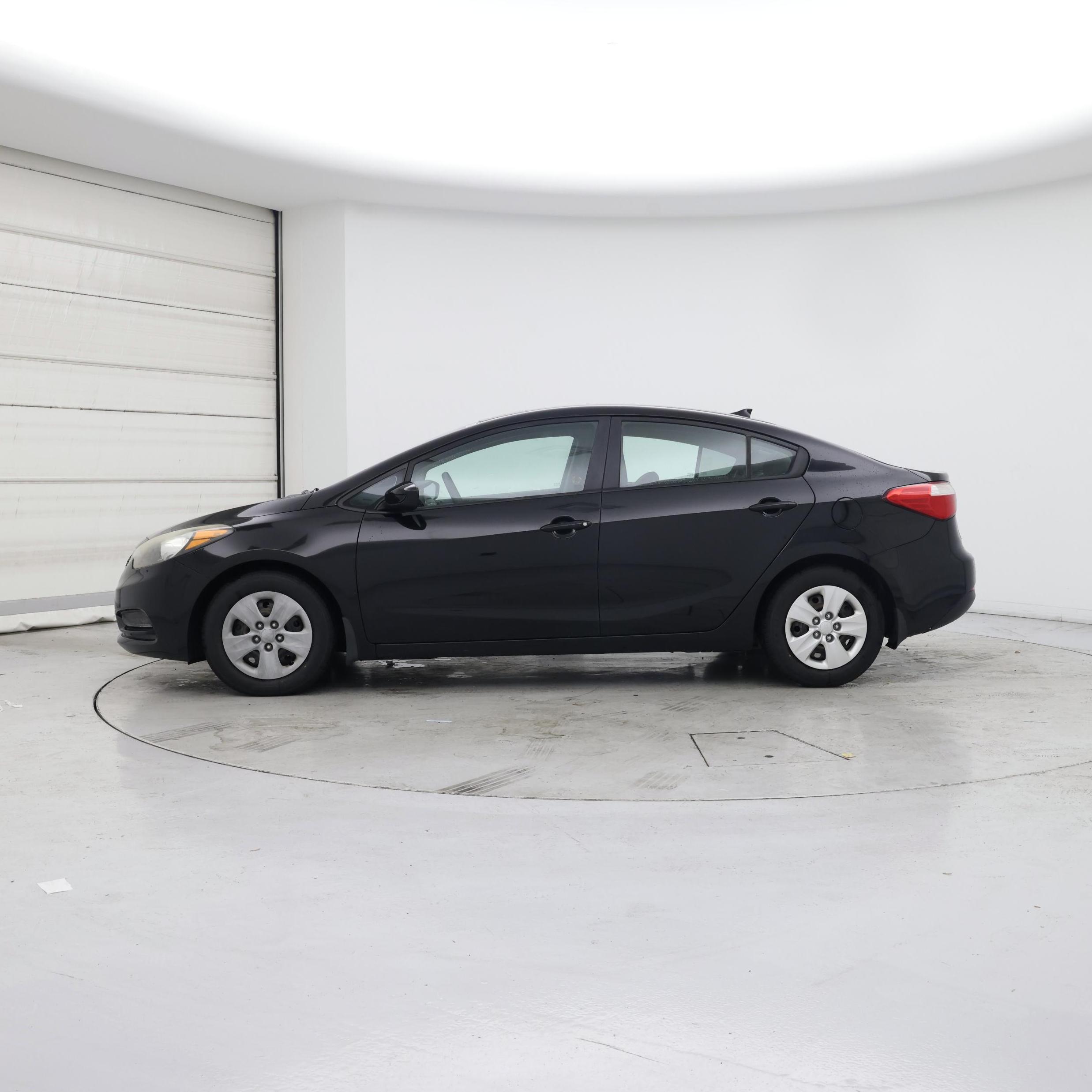 Thumbnail: 2015 Kia Forte - 3