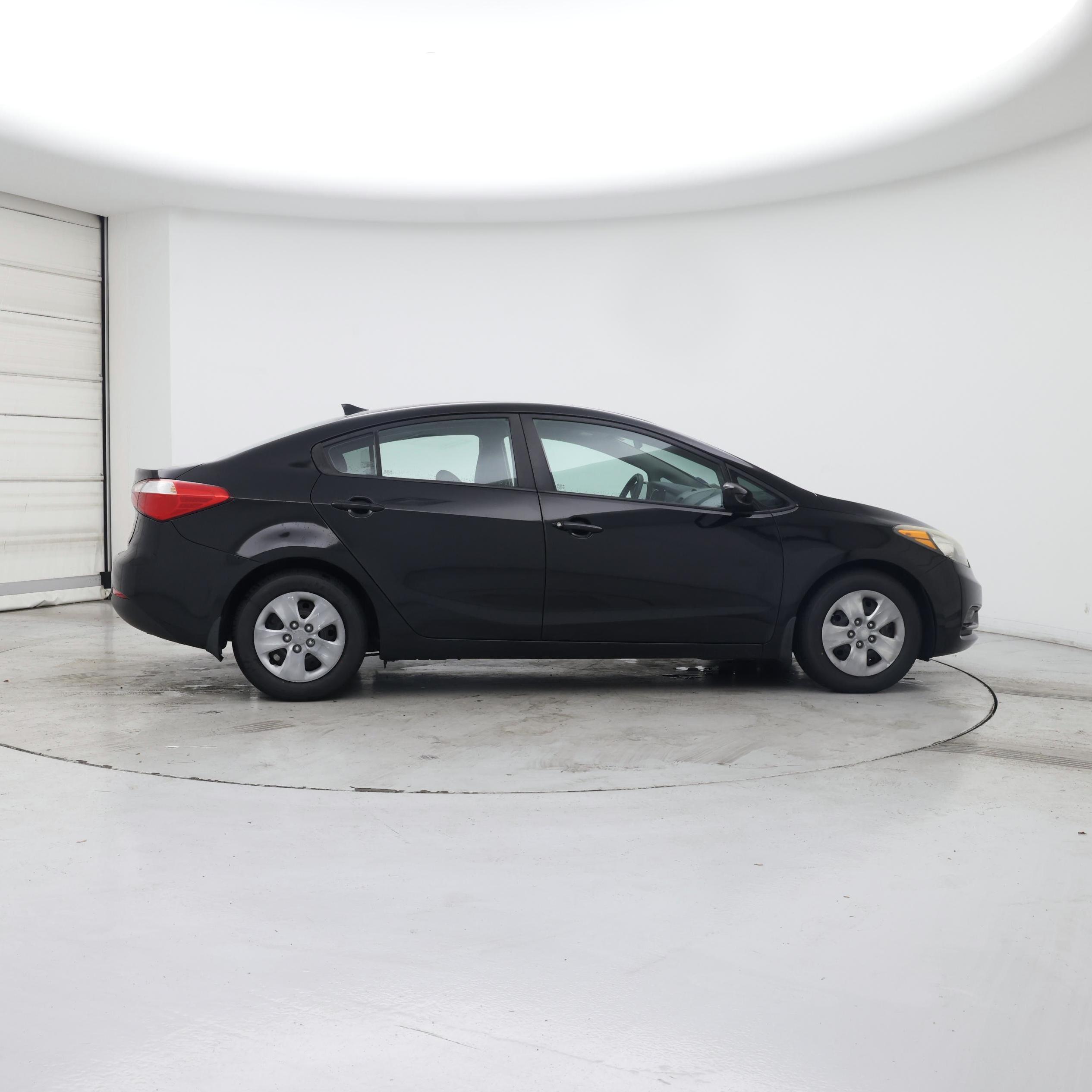 Thumbnail: 2015 Kia Forte - 7