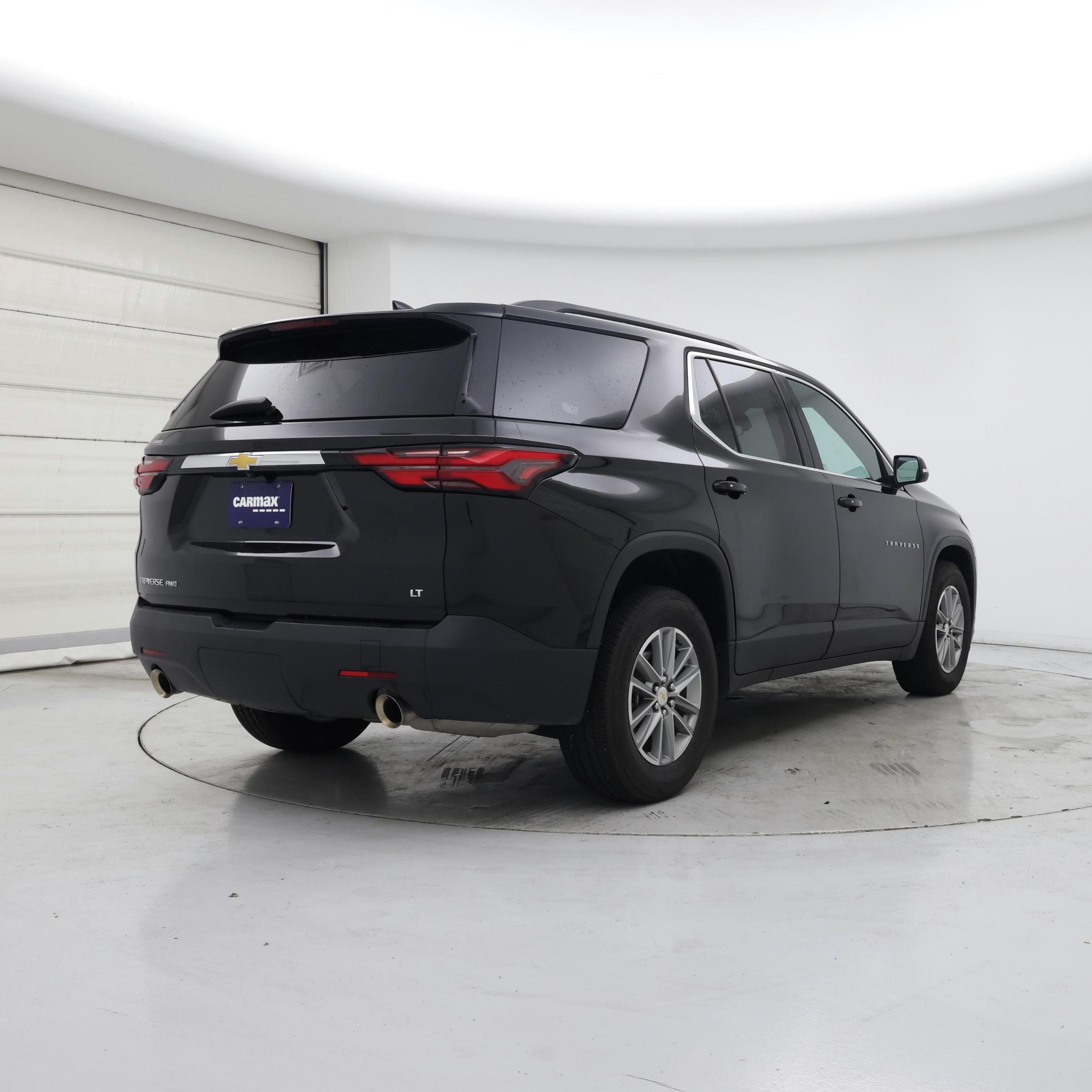 Thumbnail: 2023 Chevrolet Traverse - 8