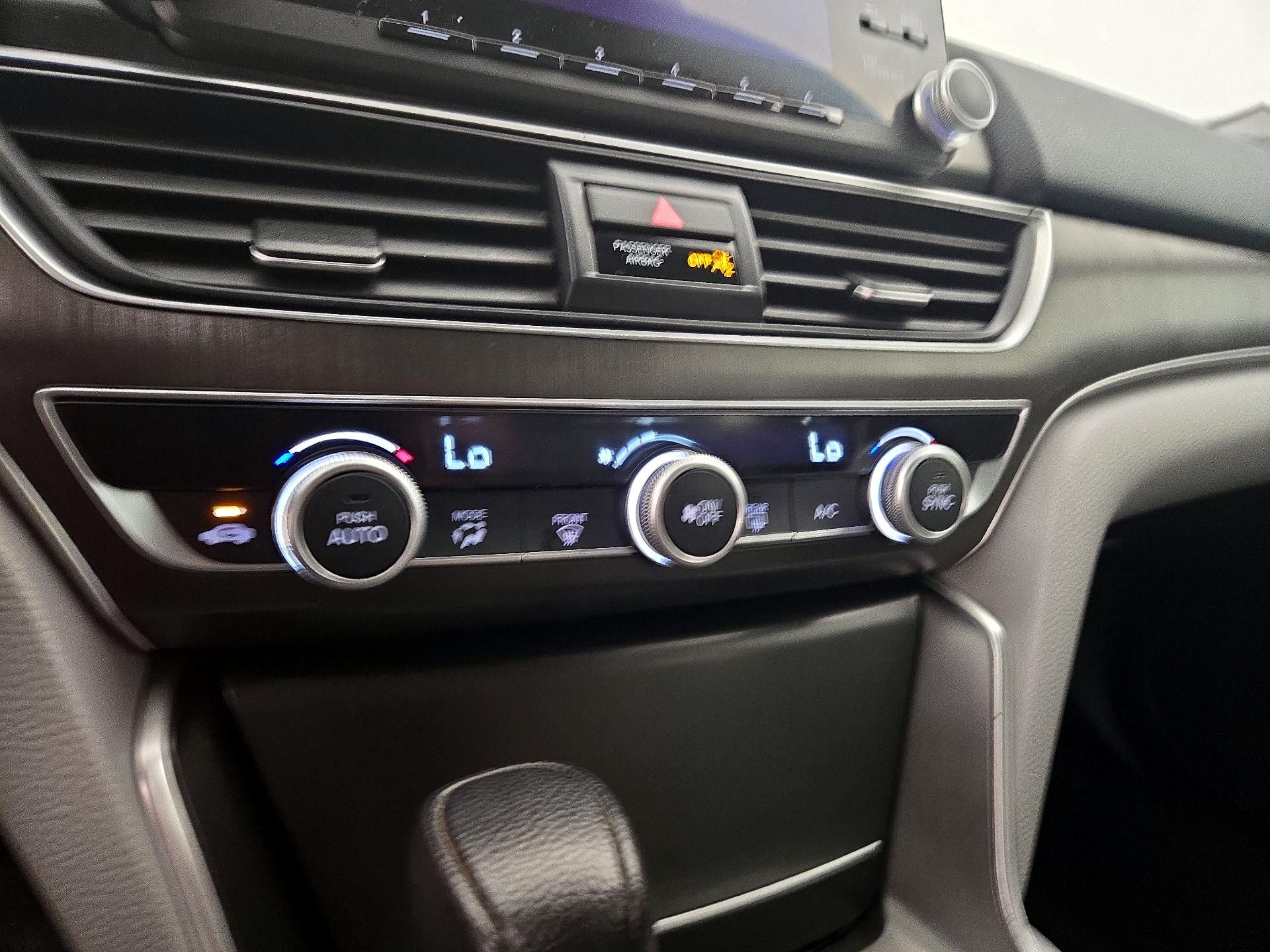 Thumbnail: 2019 Honda Accord - 16