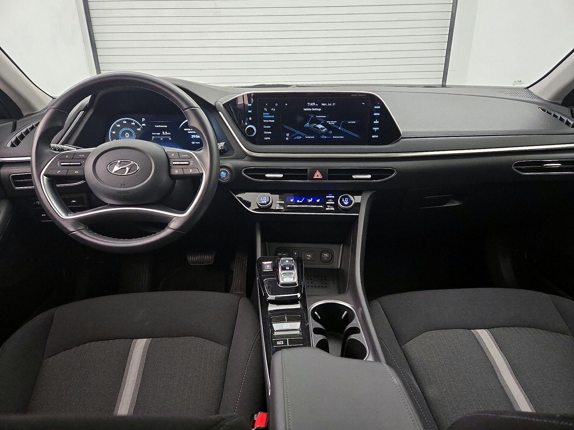 Thumbnail: 2023 Hyundai Sonata - 9