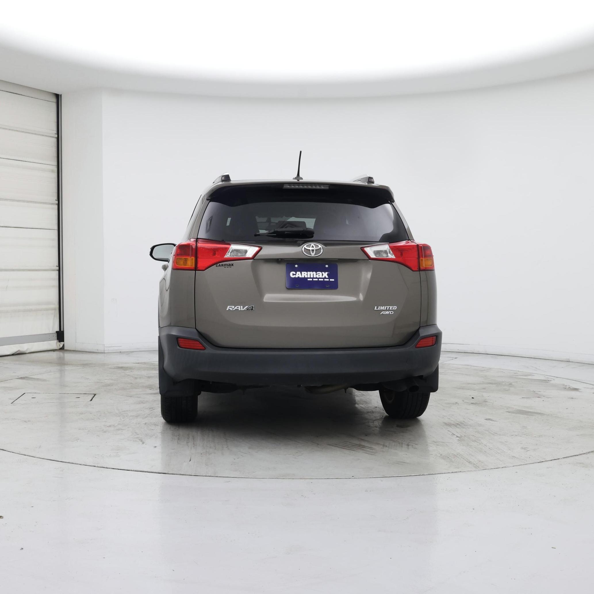 Thumbnail: 2014 Toyota RAV4 - 6