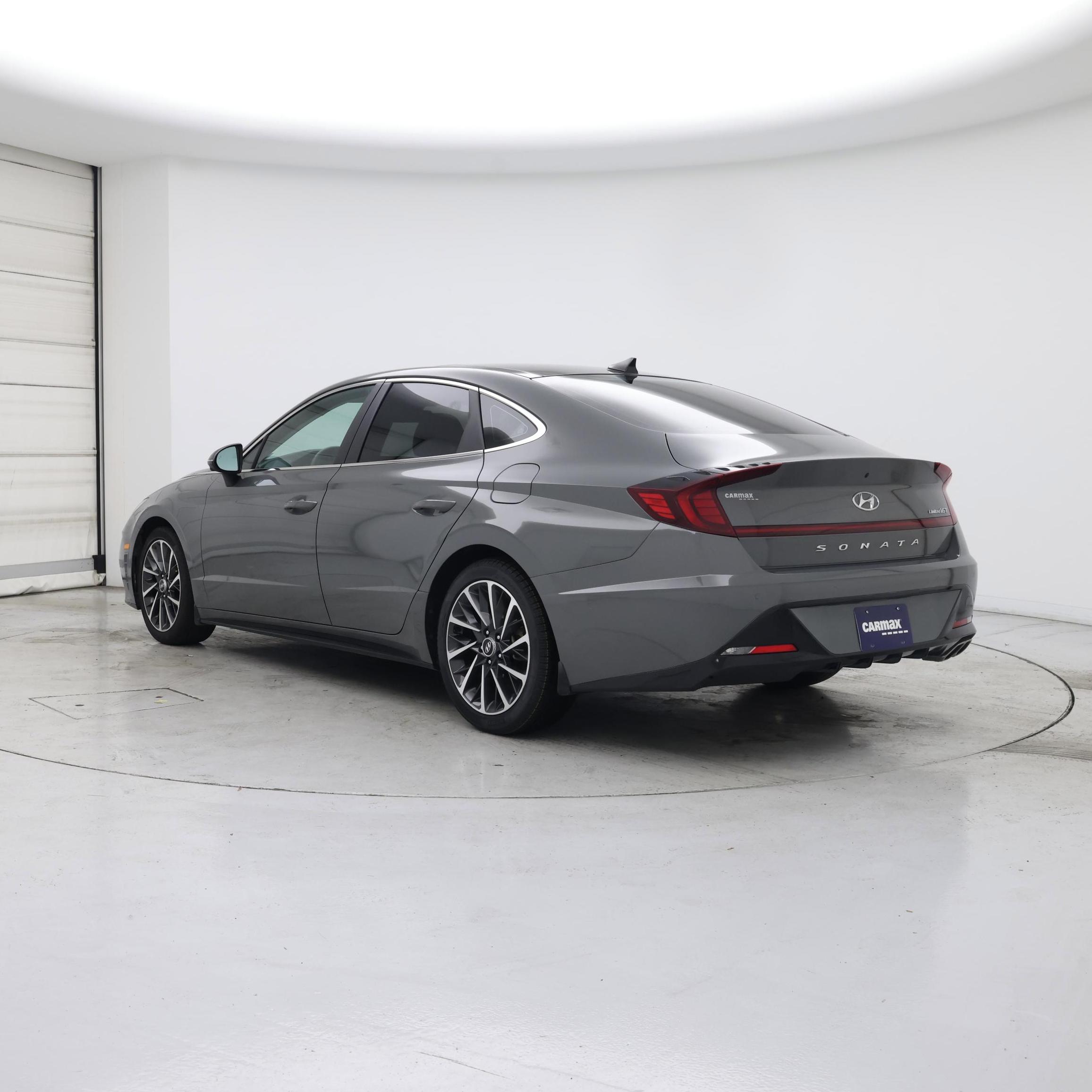 Thumbnail: 2022 Hyundai Sonata - 2