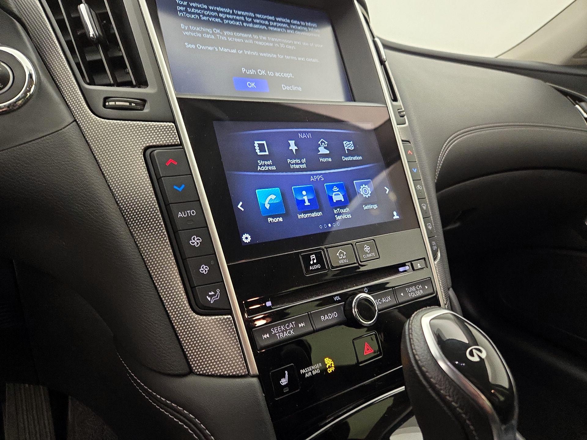 Thumbnail: 2019 INFINITI Q50 - 17