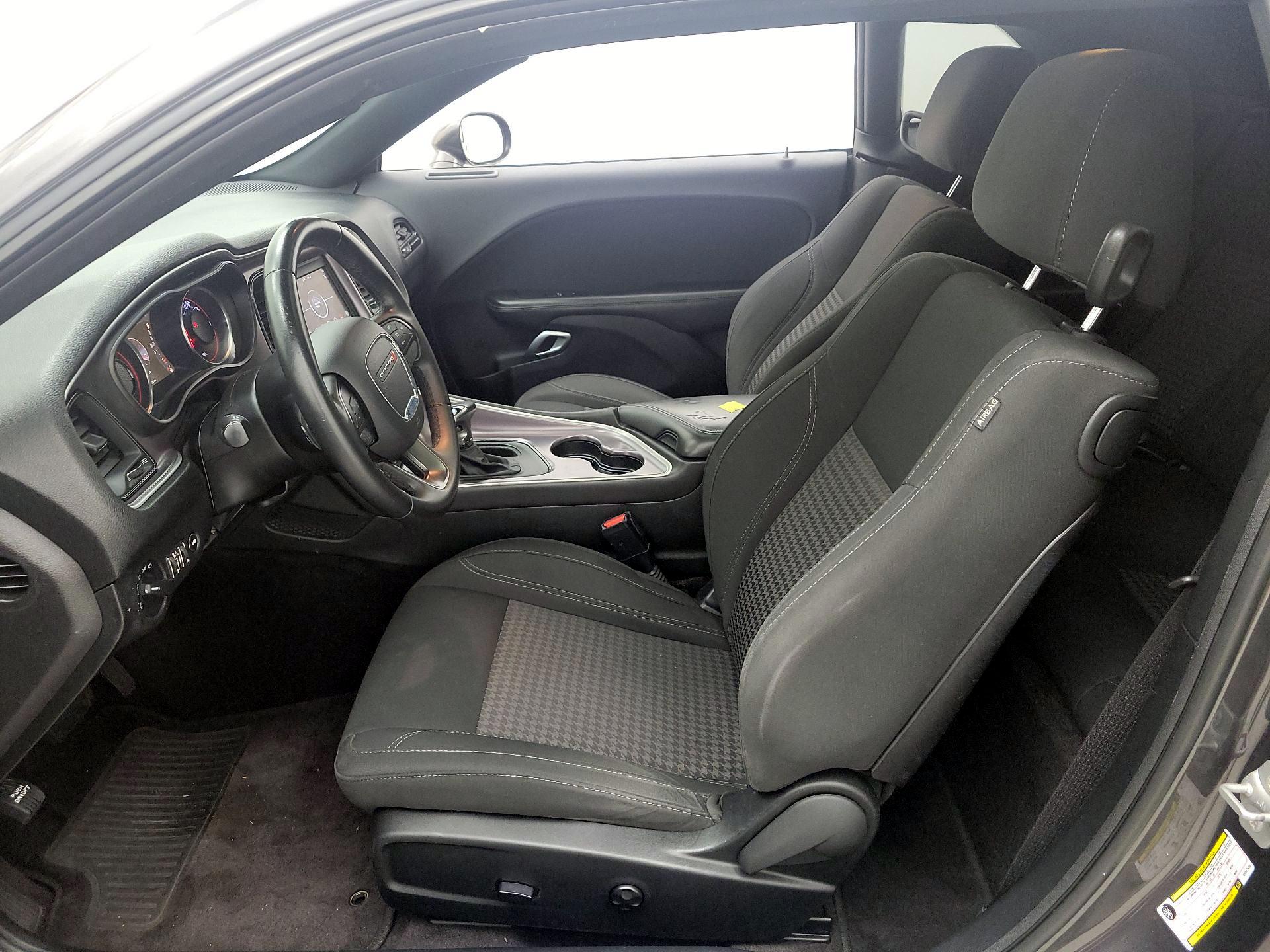 Thumbnail: 2019 Dodge Challenger - 11