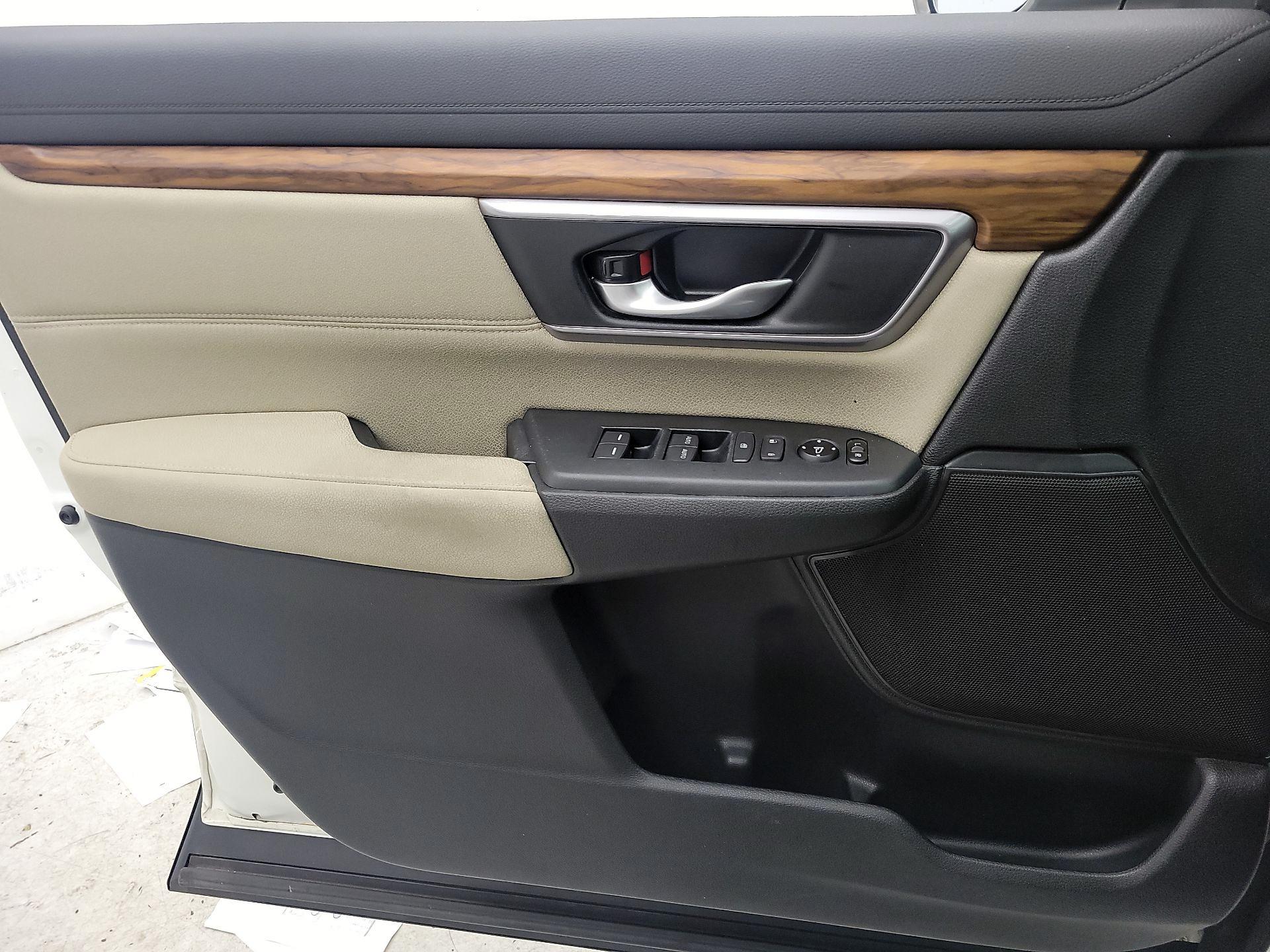 Thumbnail: 2017 Honda CR-V - 12