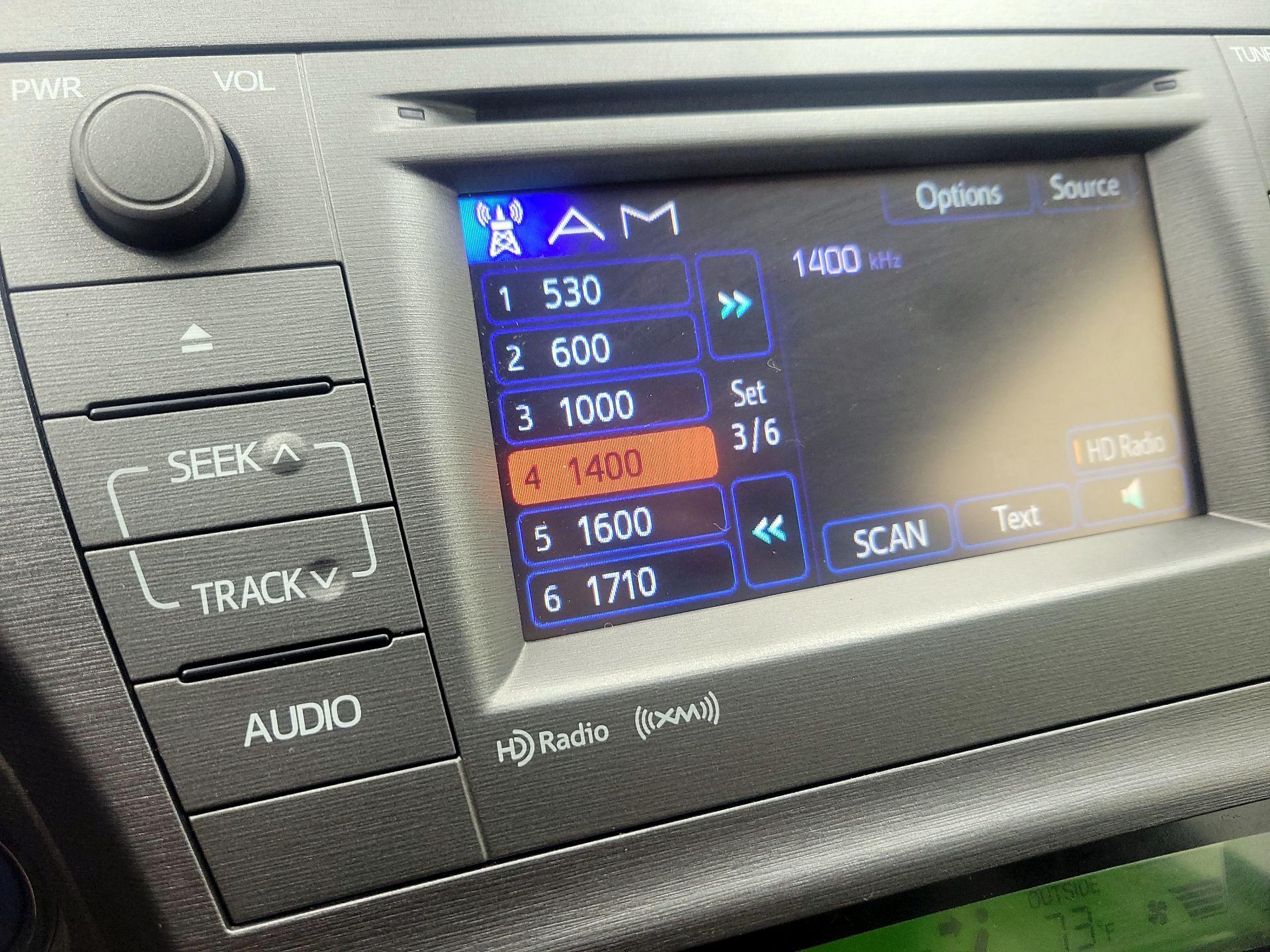 Thumbnail: 2015 Toyota Prius - 15