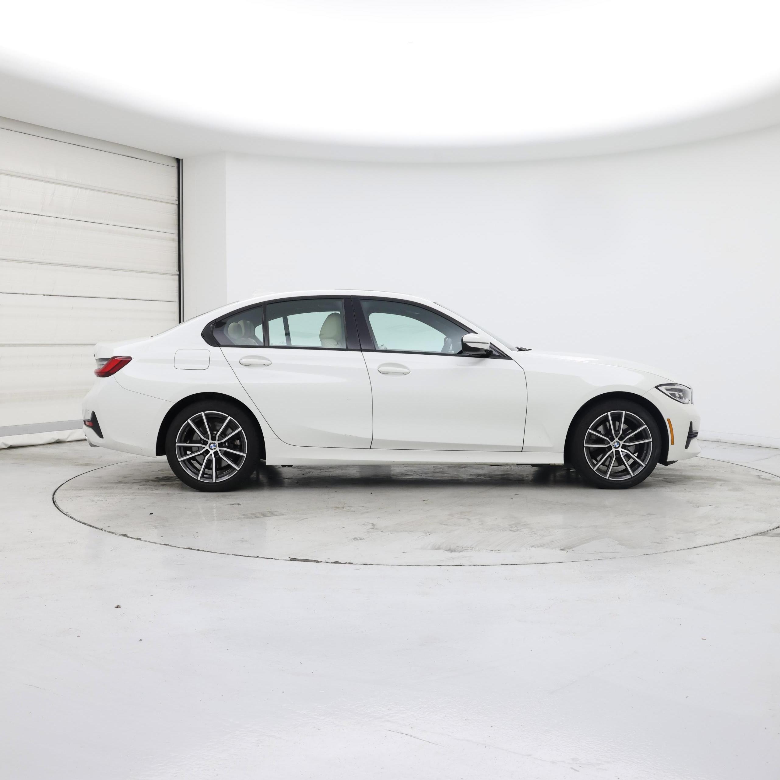 Thumbnail: 2022 BMW 3 Series - 7