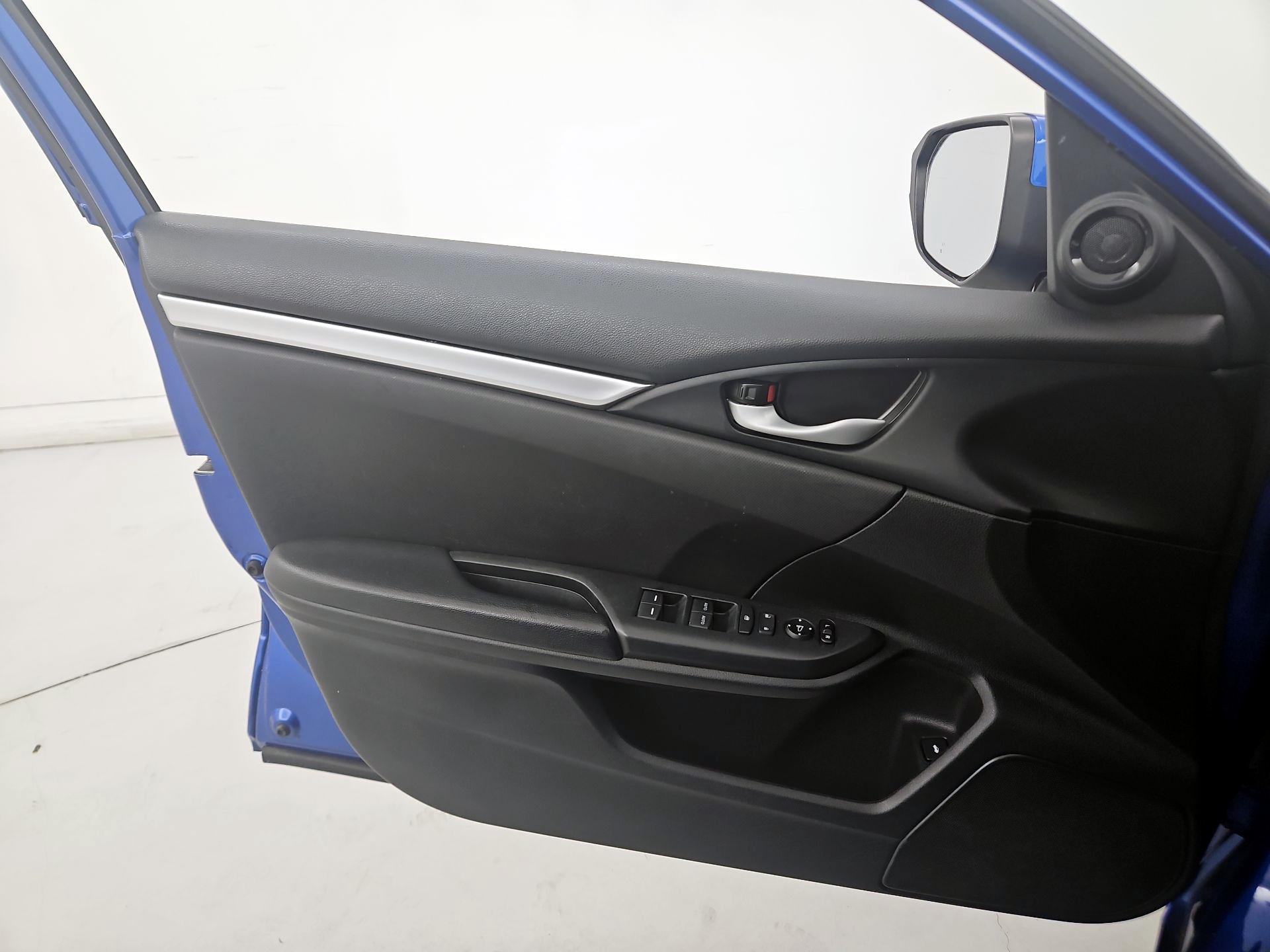 Thumbnail: 2020 Honda Civic - 12