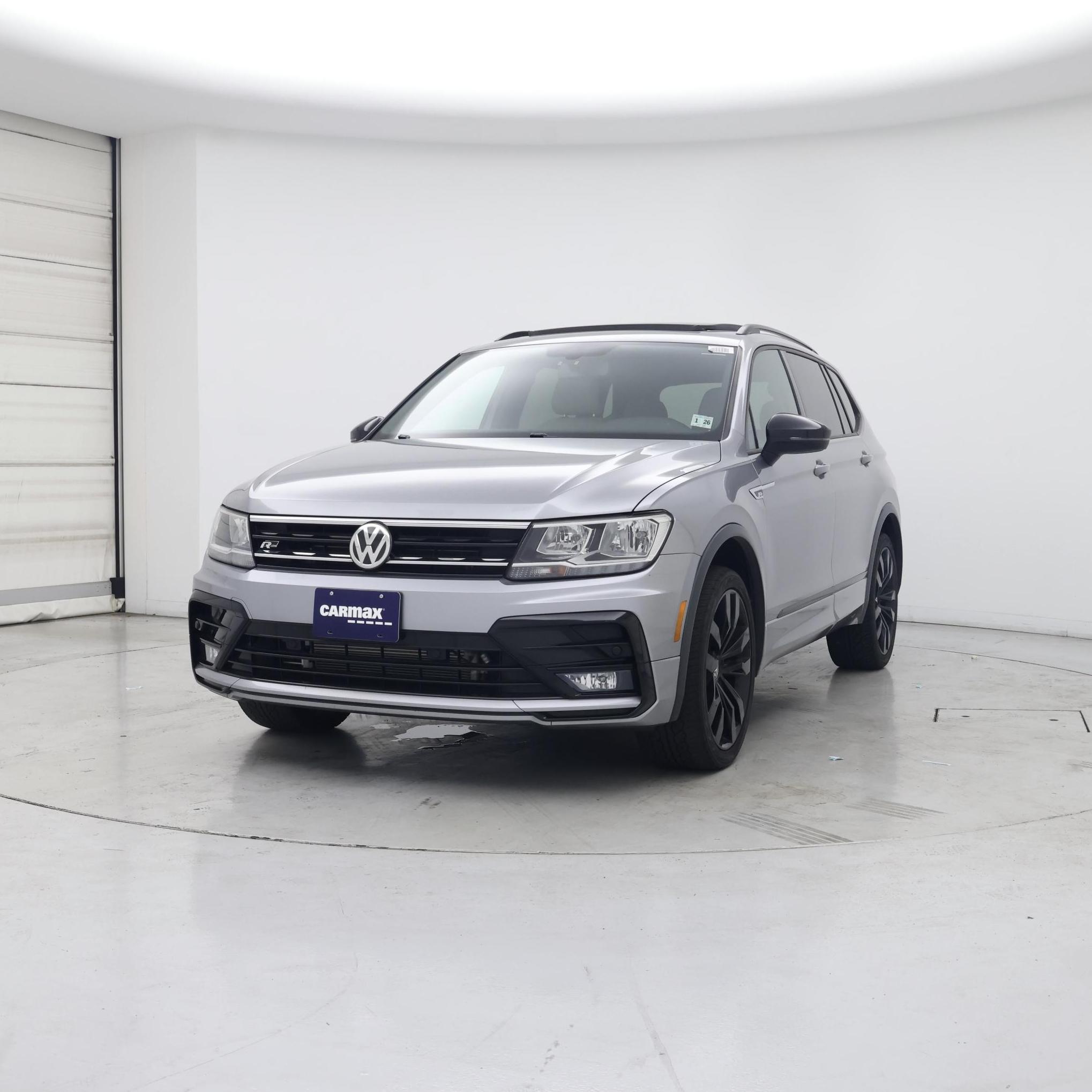 Thumbnail: 2021 Volkswagen Tiguan - 4