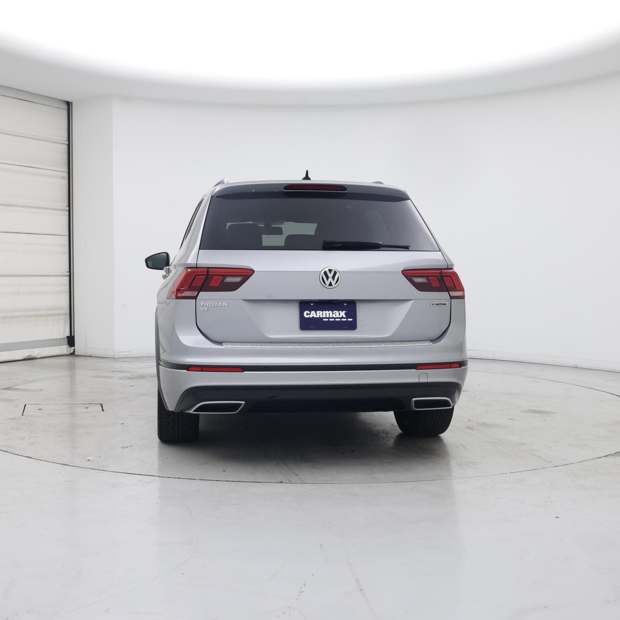Thumbnail: 2021 Volkswagen Tiguan - 6